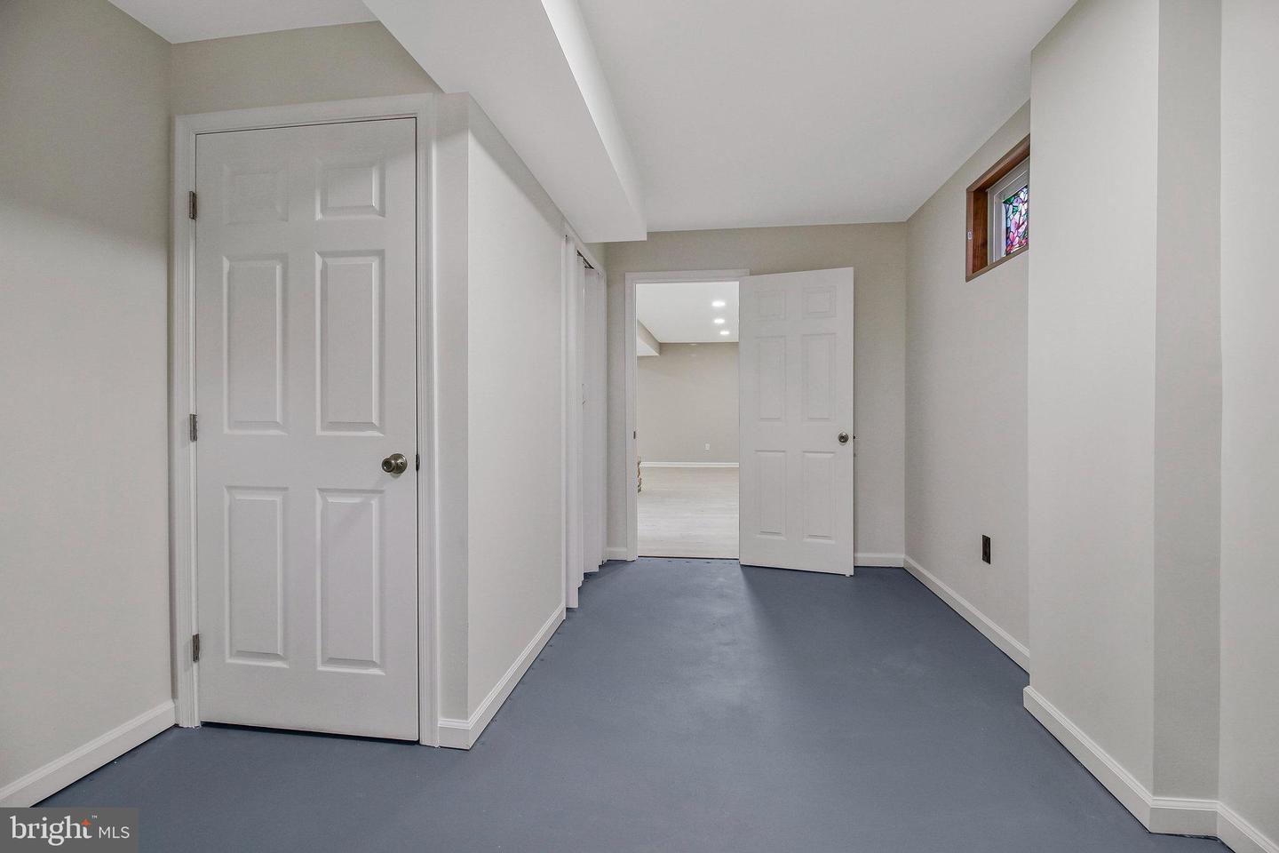 821 S MONROE ST, ARLINGTON, Virginia 22204, 3 Bedrooms Bedrooms, ,3 BathroomsBathrooms,Residential,For sale,821 S MONROE ST,VAAR2055404 MLS # VAAR2055404