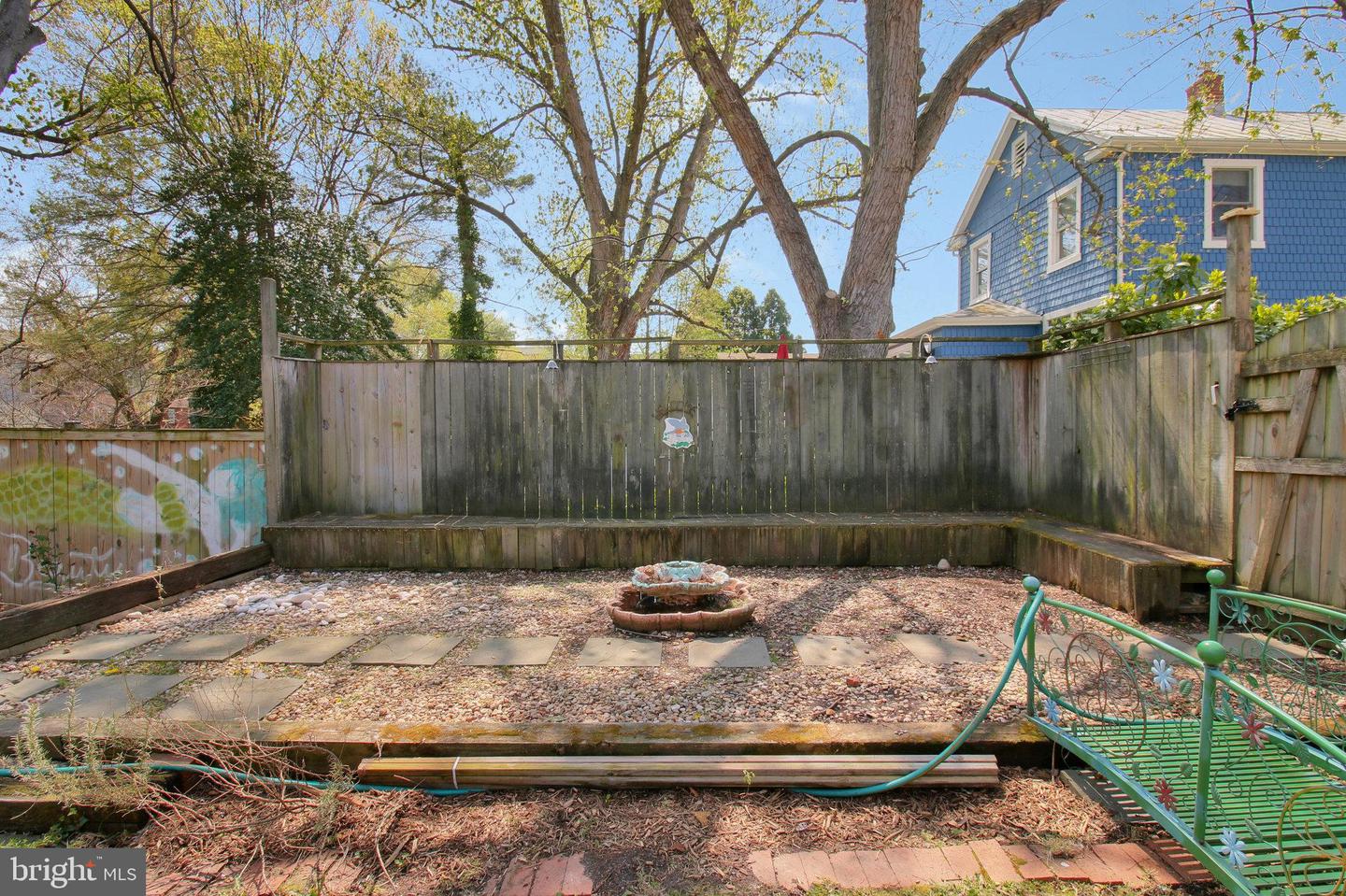 821 S MONROE ST, ARLINGTON, Virginia 22204, 3 Bedrooms Bedrooms, ,3 BathroomsBathrooms,Residential,For sale,821 S MONROE ST,VAAR2055404 MLS # VAAR2055404