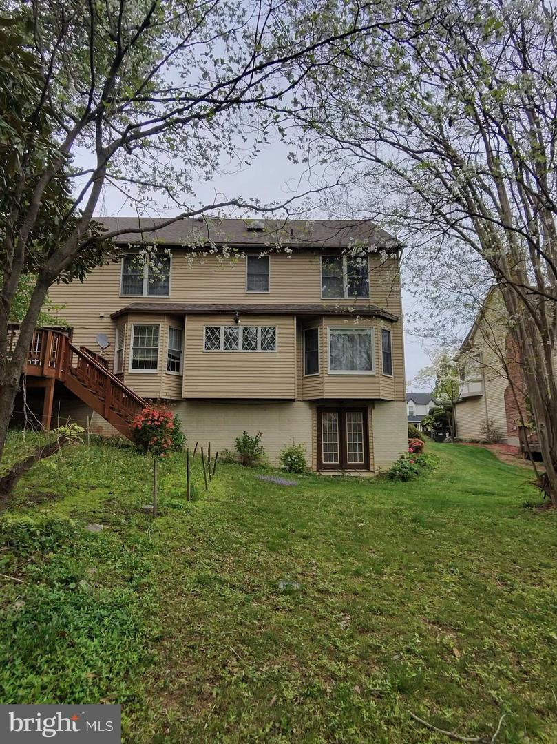 5408 KENNINGTON PL, FAIRFAX, Virginia 22032, 5 Bedrooms Bedrooms, ,3 BathroomsBathrooms,Residential,For sale,5408 KENNINGTON PL,VAFX2232282 MLS # VAFX2232282