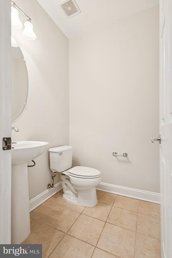 42761 HAY RD, ASHBURN, Virginia 20147, 3 Bedrooms Bedrooms, ,3 BathroomsBathrooms,Residential,For sale,42761 HAY RD,VALO2094570 MLS # VALO2094570