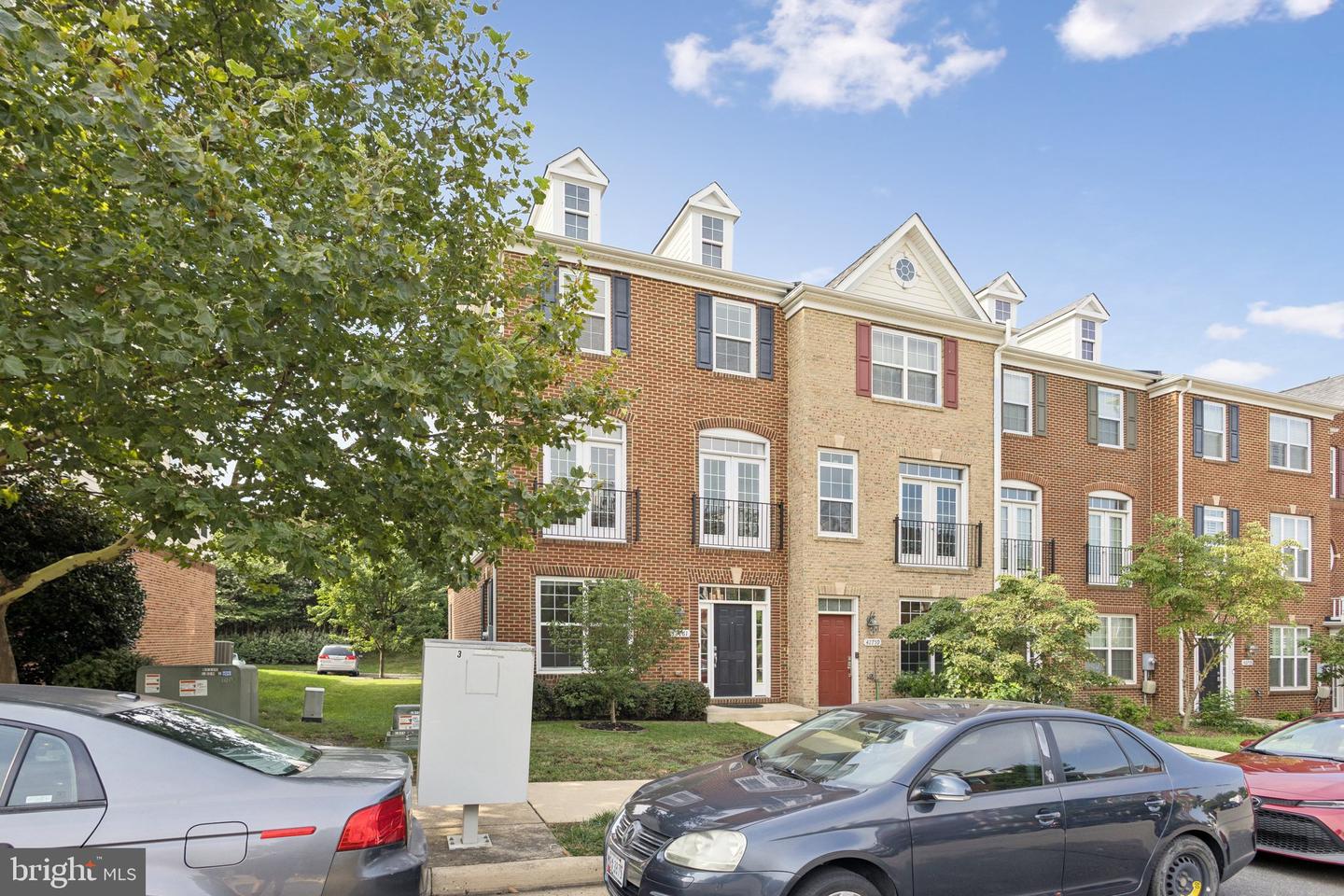 42761 HAY RD, ASHBURN, Virginia 20147, 3 Bedrooms Bedrooms, ,3 BathroomsBathrooms,Residential,For sale,42761 HAY RD,VALO2094570 MLS # VALO2094570