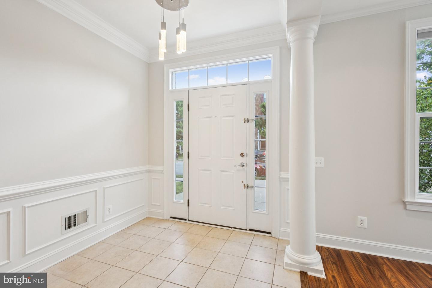 42761 HAY RD, ASHBURN, Virginia 20147, 3 Bedrooms Bedrooms, ,3 BathroomsBathrooms,Residential,For sale,42761 HAY RD,VALO2094570 MLS # VALO2094570