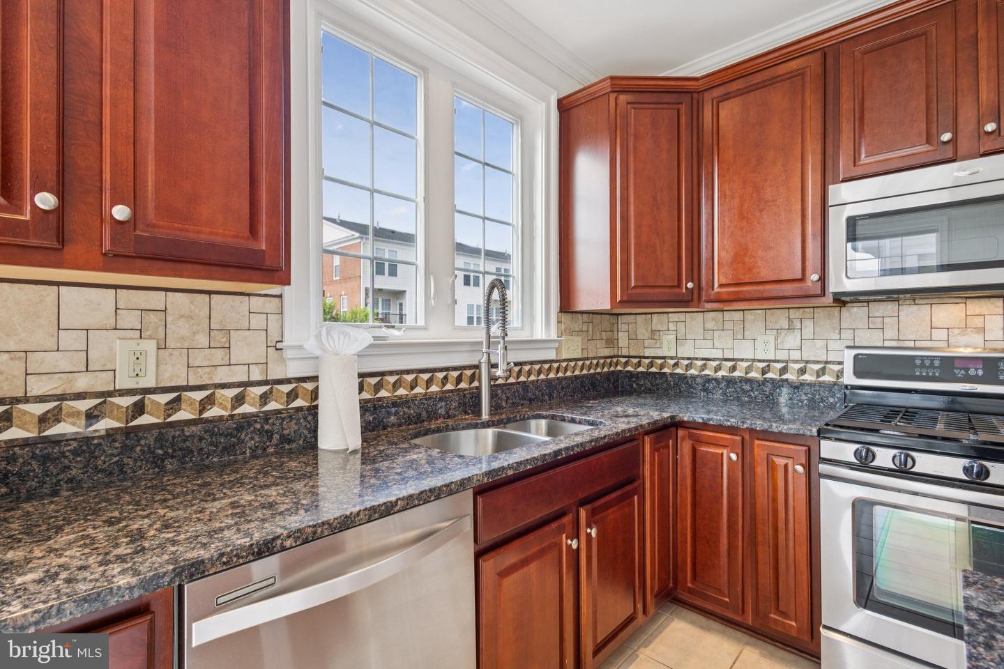 42761 HAY RD, ASHBURN, Virginia 20147, 3 Bedrooms Bedrooms, ,3 BathroomsBathrooms,Residential,For sale,42761 HAY RD,VALO2094570 MLS # VALO2094570