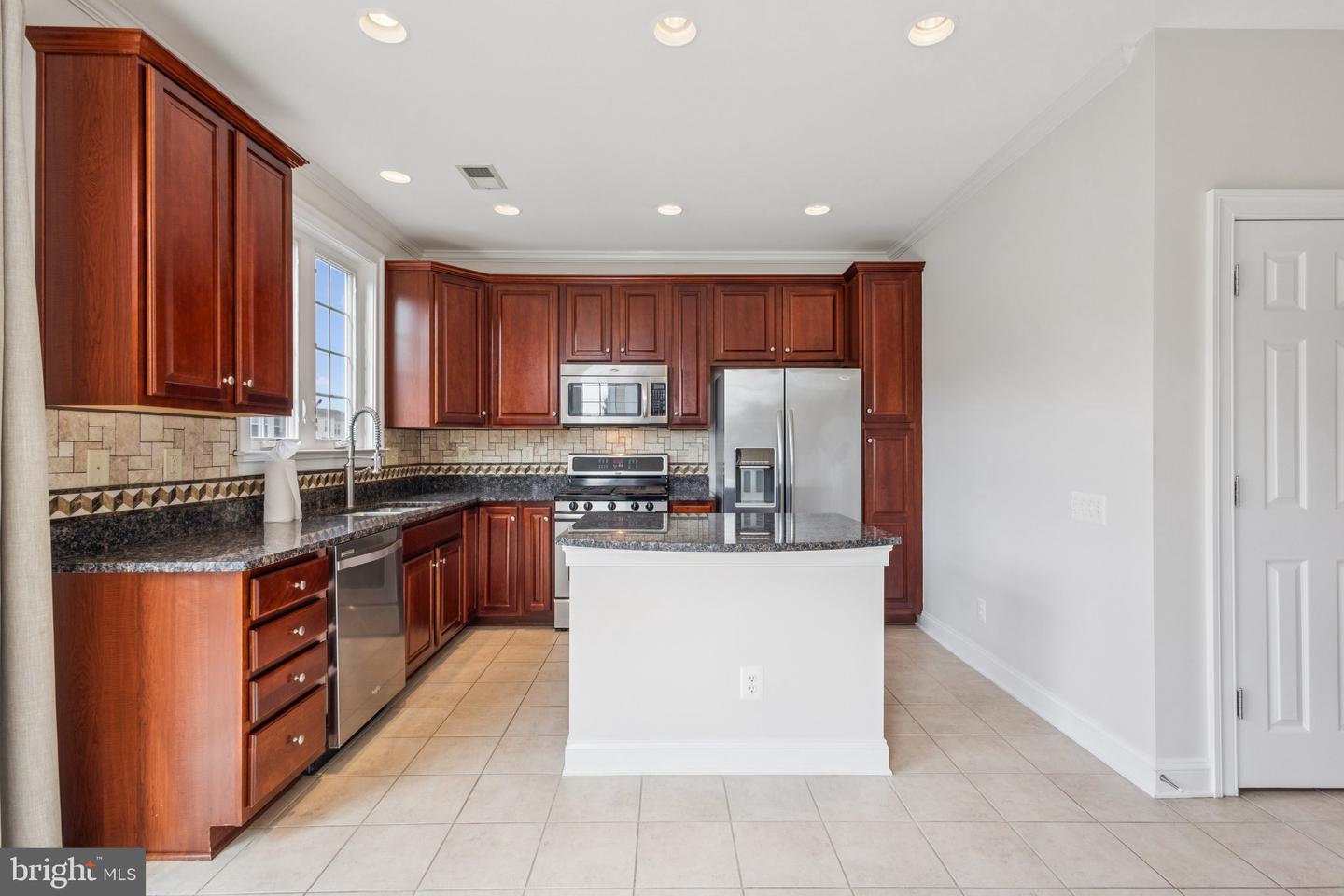 42761 HAY RD, ASHBURN, Virginia 20147, 3 Bedrooms Bedrooms, ,3 BathroomsBathrooms,Residential,For sale,42761 HAY RD,VALO2094570 MLS # VALO2094570
