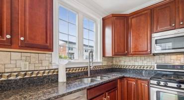 42761 HAY RD, ASHBURN, Virginia 20147, 3 Bedrooms Bedrooms, ,3 BathroomsBathrooms,Residential,For sale,42761 HAY RD,VALO2094570 MLS # VALO2094570
