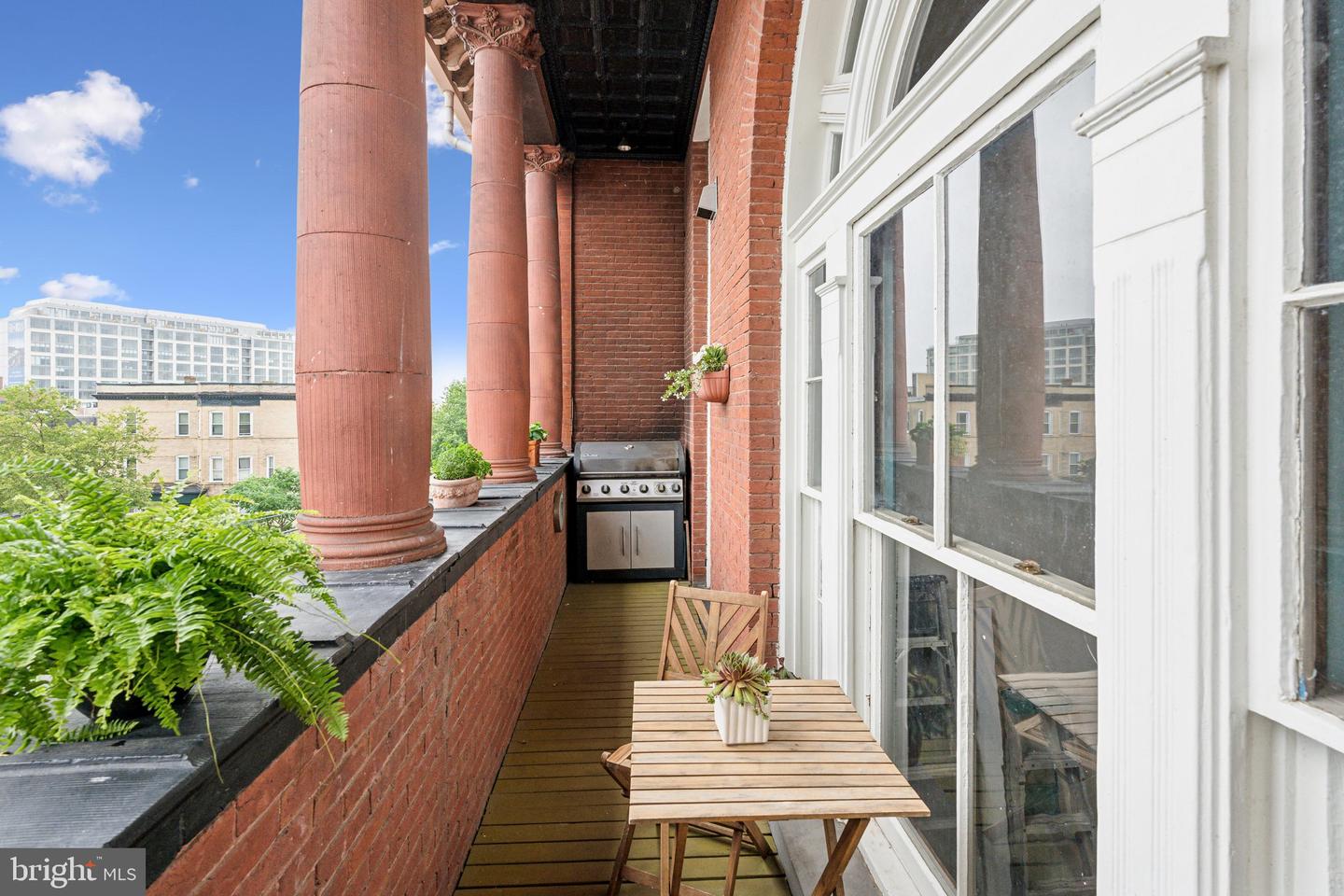 111 QUINCY PL NE #1, WASHINGTON, District Of Columbia 20002, 4 Bedrooms Bedrooms, ,3 BathroomsBathrooms,Residential,For sale,111 QUINCY PL NE #1,DCDC2197838 MLS # DCDC2197838