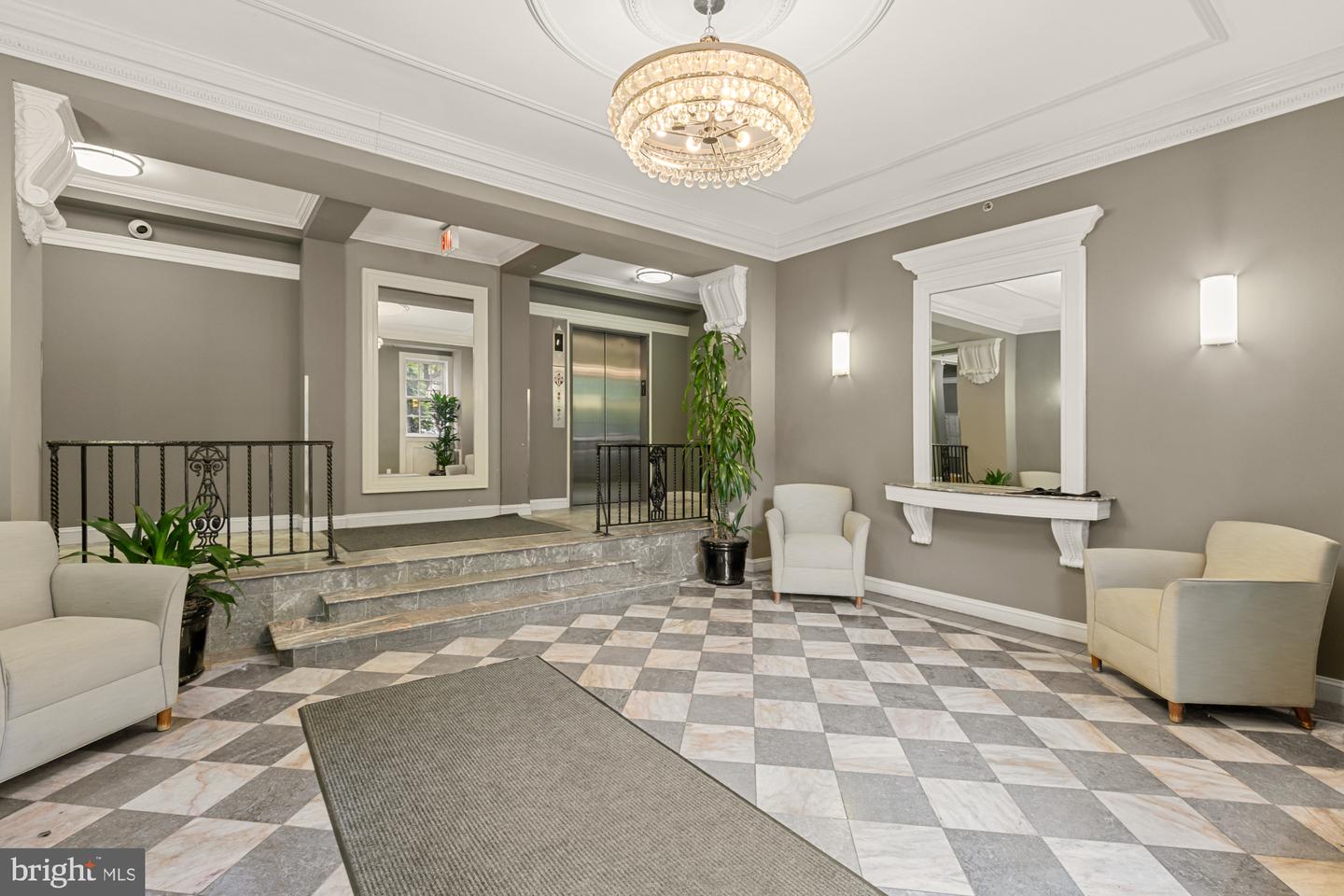 1621 T ST NW #T2, WASHINGTON, District Of Columbia 20009, 2 Bedrooms Bedrooms, ,2 BathroomsBathrooms,Residential,For sale,1621 T ST NW #T2,DCDC2200444 MLS # DCDC2200444