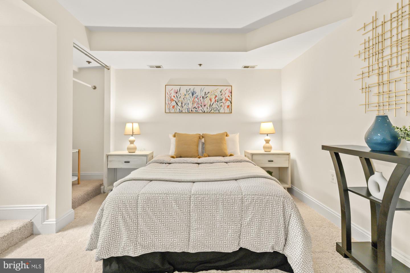 1621 T ST NW #T2, WASHINGTON, District Of Columbia 20009, 2 Bedrooms Bedrooms, ,2 BathroomsBathrooms,Residential,For sale,1621 T ST NW #T2,DCDC2200444 MLS # DCDC2200444