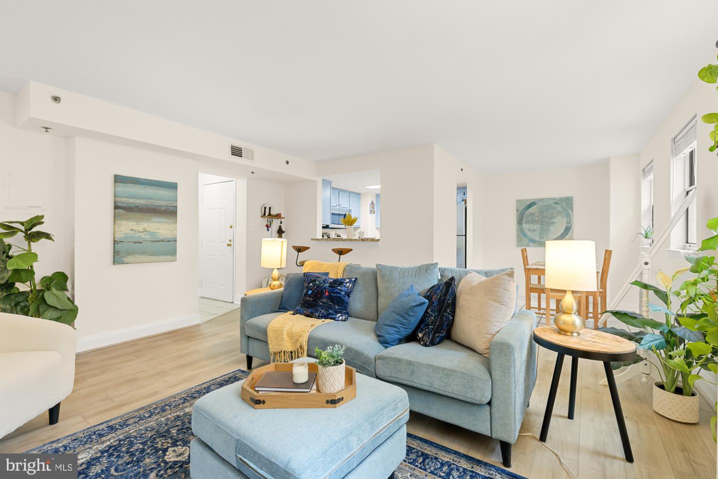 1621 T ST NW #T2, WASHINGTON, District Of Columbia 20009, 2 Bedrooms Bedrooms, ,2 BathroomsBathrooms,Residential,For sale,1621 T ST NW #T2,DCDC2200444 MLS # DCDC2200444