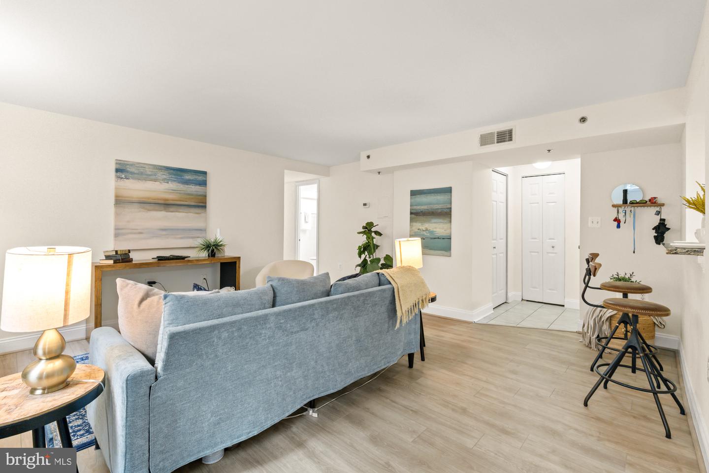 1621 T ST NW #T2, WASHINGTON, District Of Columbia 20009, 2 Bedrooms Bedrooms, ,2 BathroomsBathrooms,Residential,For sale,1621 T ST NW #T2,DCDC2200444 MLS # DCDC2200444