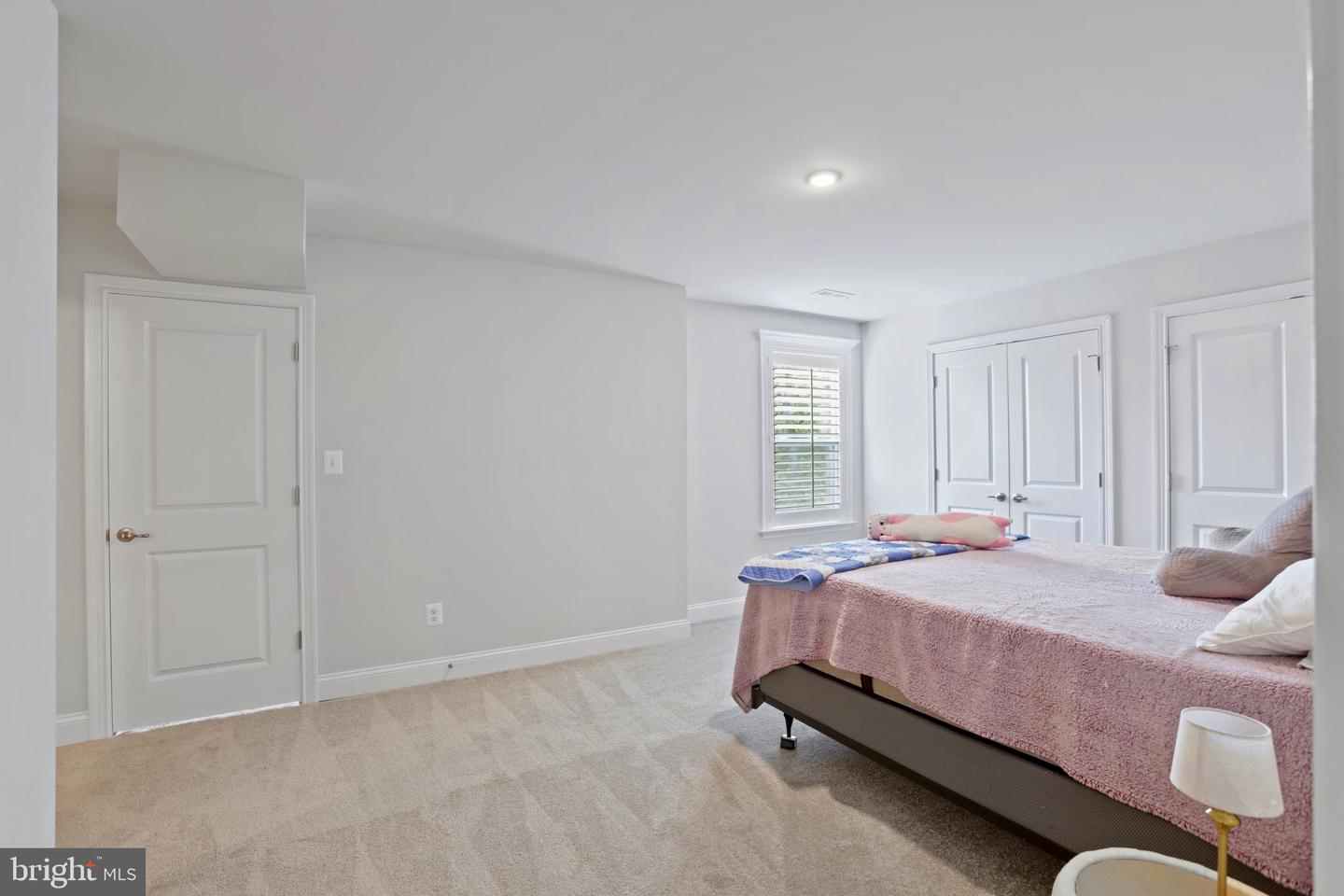 254 WHISTLEWOOD LN, WINCHESTER, Virginia 22602, 5 Bedrooms Bedrooms, ,6 BathroomsBathrooms,Residential,For sale,254 WHISTLEWOOD LN,VAFV2034146 MLS # VAFV2034146