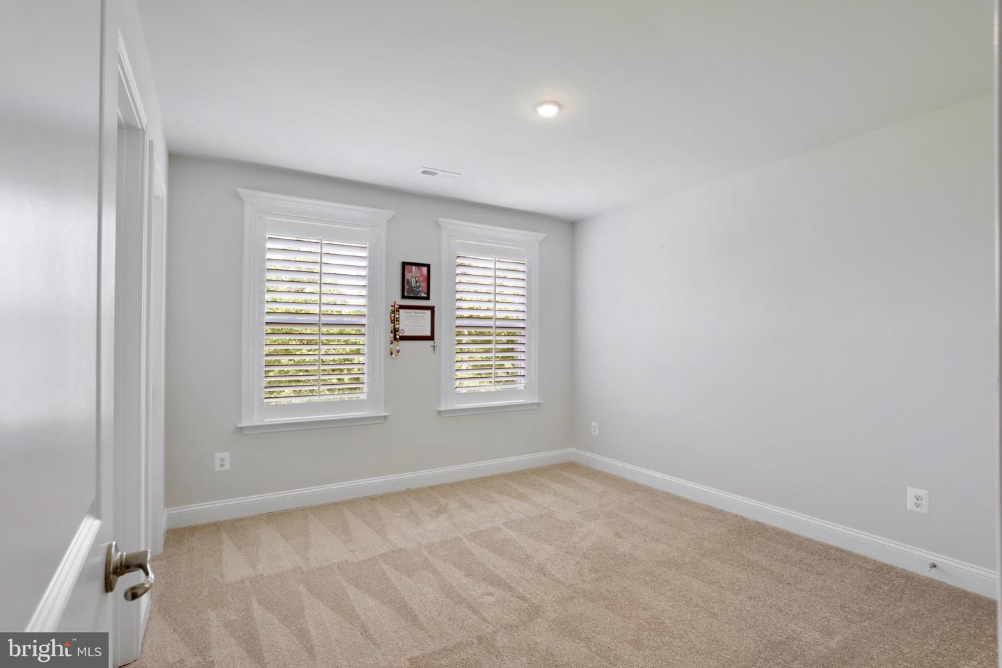 254 WHISTLEWOOD LN, WINCHESTER, Virginia 22602, 5 Bedrooms Bedrooms, ,6 BathroomsBathrooms,Residential,For sale,254 WHISTLEWOOD LN,VAFV2034146 MLS # VAFV2034146