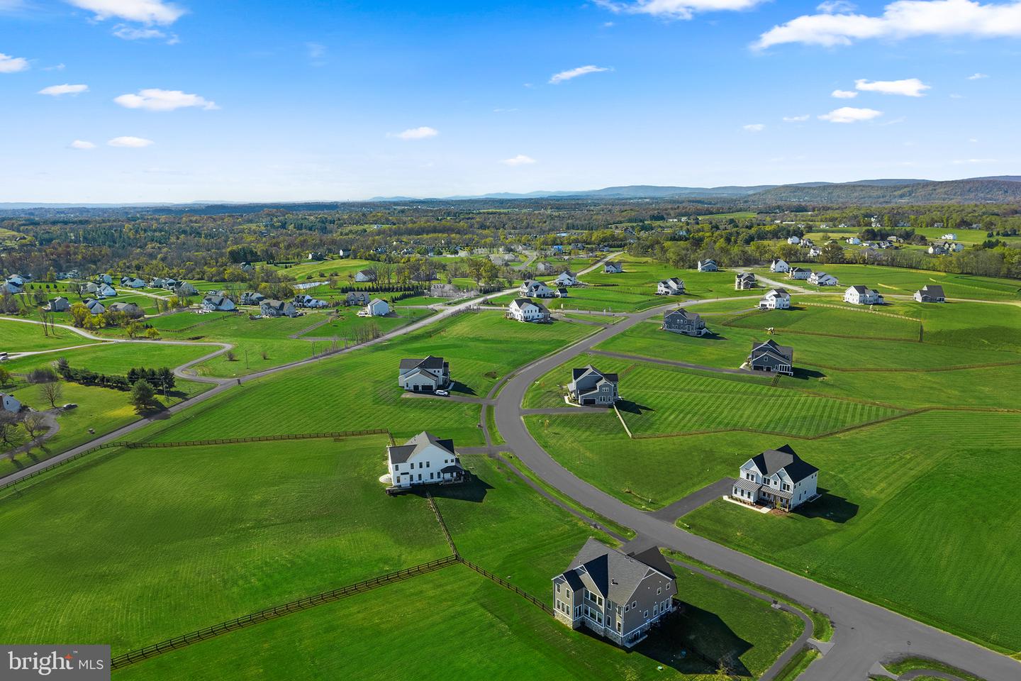 14691 FORDSON CT, WATERFORD, Virginia 20197, 5 Bedrooms Bedrooms, ,4 BathroomsBathrooms,Residential,For sale,14691 FORDSON CT,VALO2097660 MLS # VALO2097660