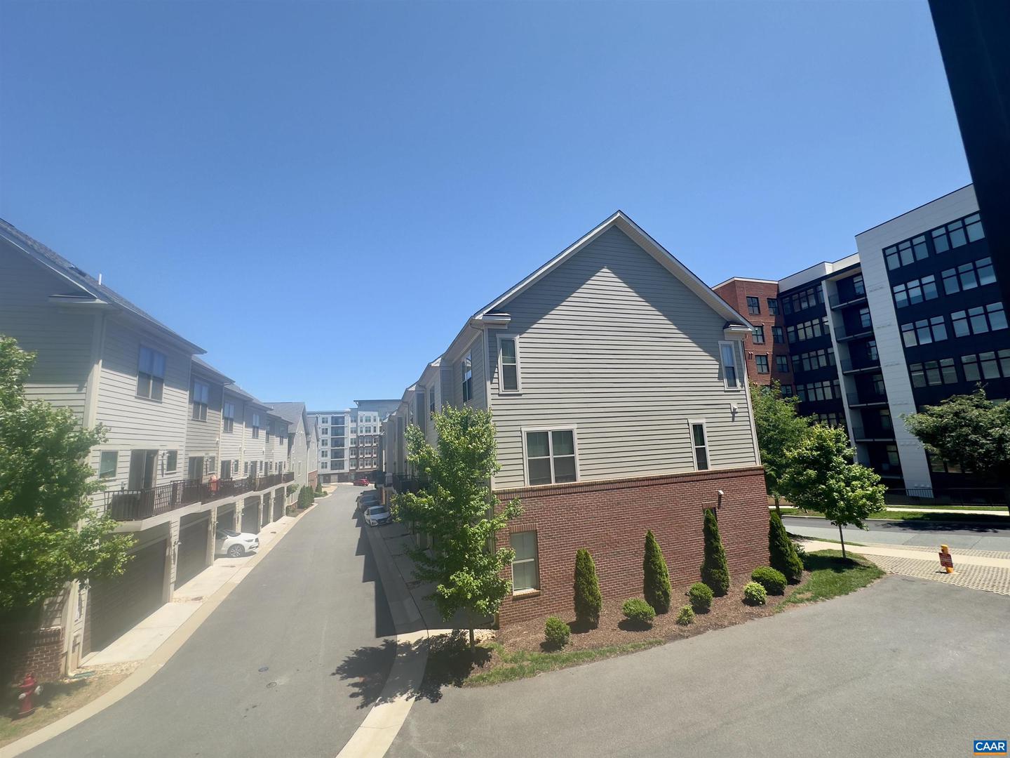 2112 KOBER WAY, CHARLOTTESVILLE, Virginia 22901, 4 Bedrooms Bedrooms, ,3 BathroomsBathrooms,Residential,For sale,2112 KOBER WAY,665075 MLS # 665075