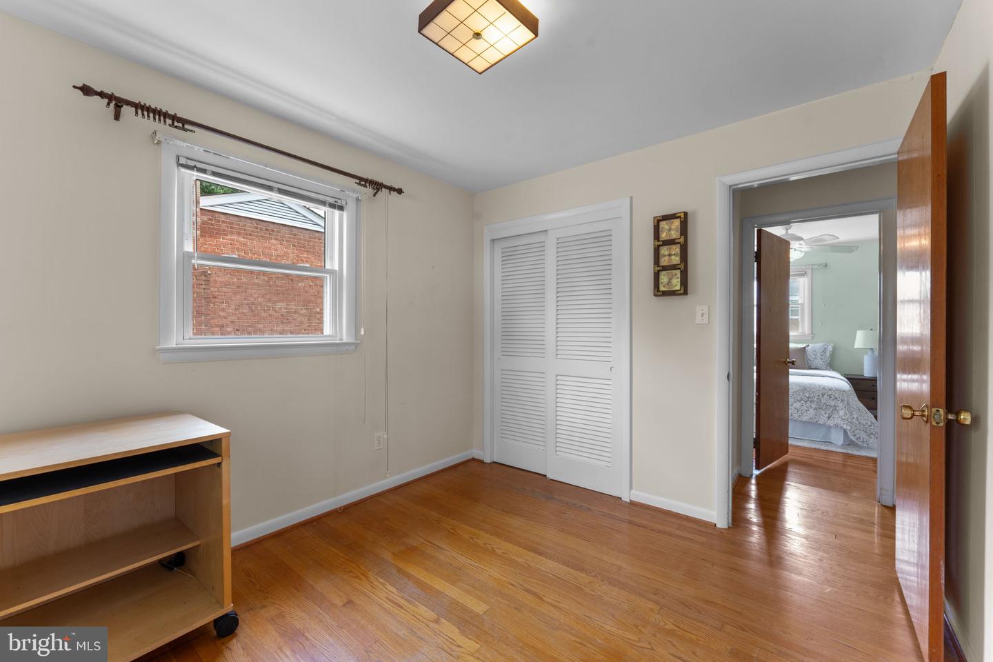 6412 24TH ST N, ARLINGTON, Virginia 22207, 4 Bedrooms Bedrooms, ,2 BathroomsBathrooms,Residential,For sale,6412 24TH ST N,VAAR2058468 MLS # VAAR2058468
