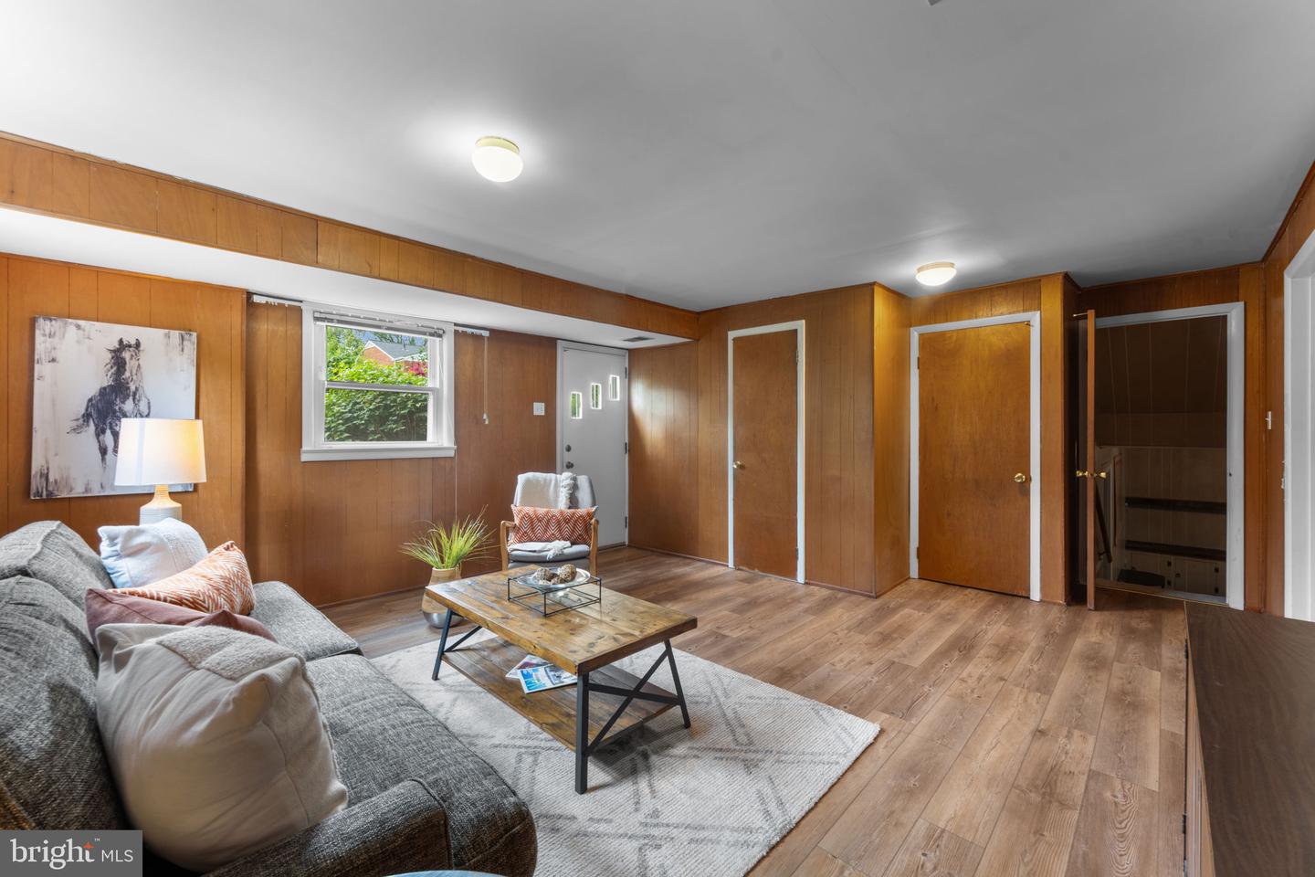 6412 24TH ST N, ARLINGTON, Virginia 22207, 4 Bedrooms Bedrooms, ,2 BathroomsBathrooms,Residential,For sale,6412 24TH ST N,VAAR2058468 MLS # VAAR2058468