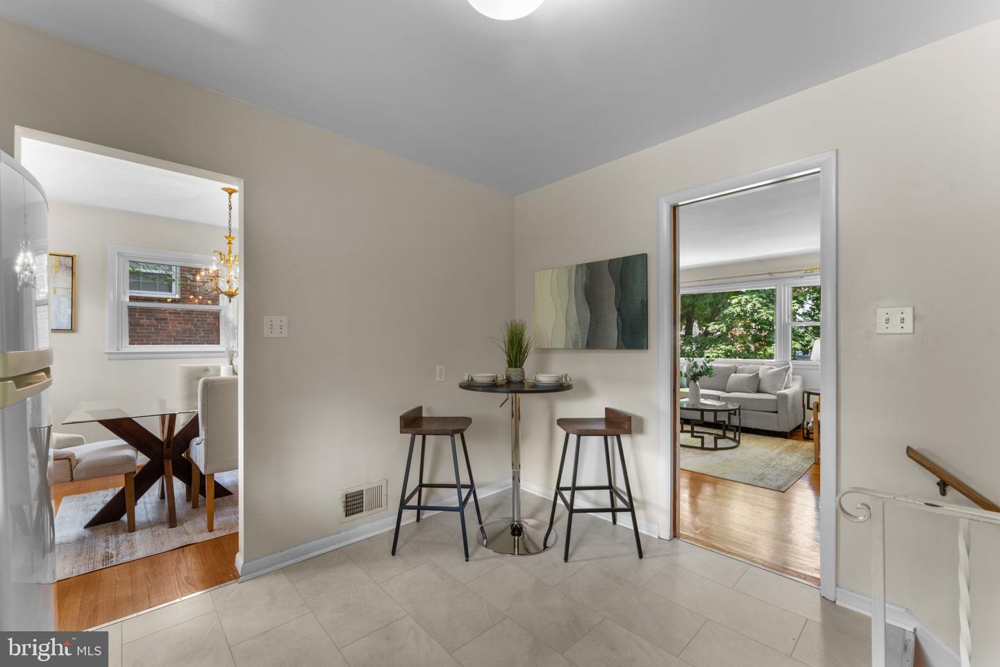 6412 24TH ST N, ARLINGTON, Virginia 22207, 4 Bedrooms Bedrooms, ,2 BathroomsBathrooms,Residential,For sale,6412 24TH ST N,VAAR2058468 MLS # VAAR2058468