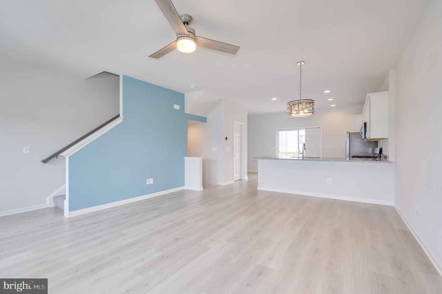 215 BARRISTER ST, STEPHENSON, Virginia 22656, 3 Bedrooms Bedrooms, ,2 BathroomsBathrooms,Residential,For sale,215 BARRISTER ST,VAFV2034594 MLS # VAFV2034594