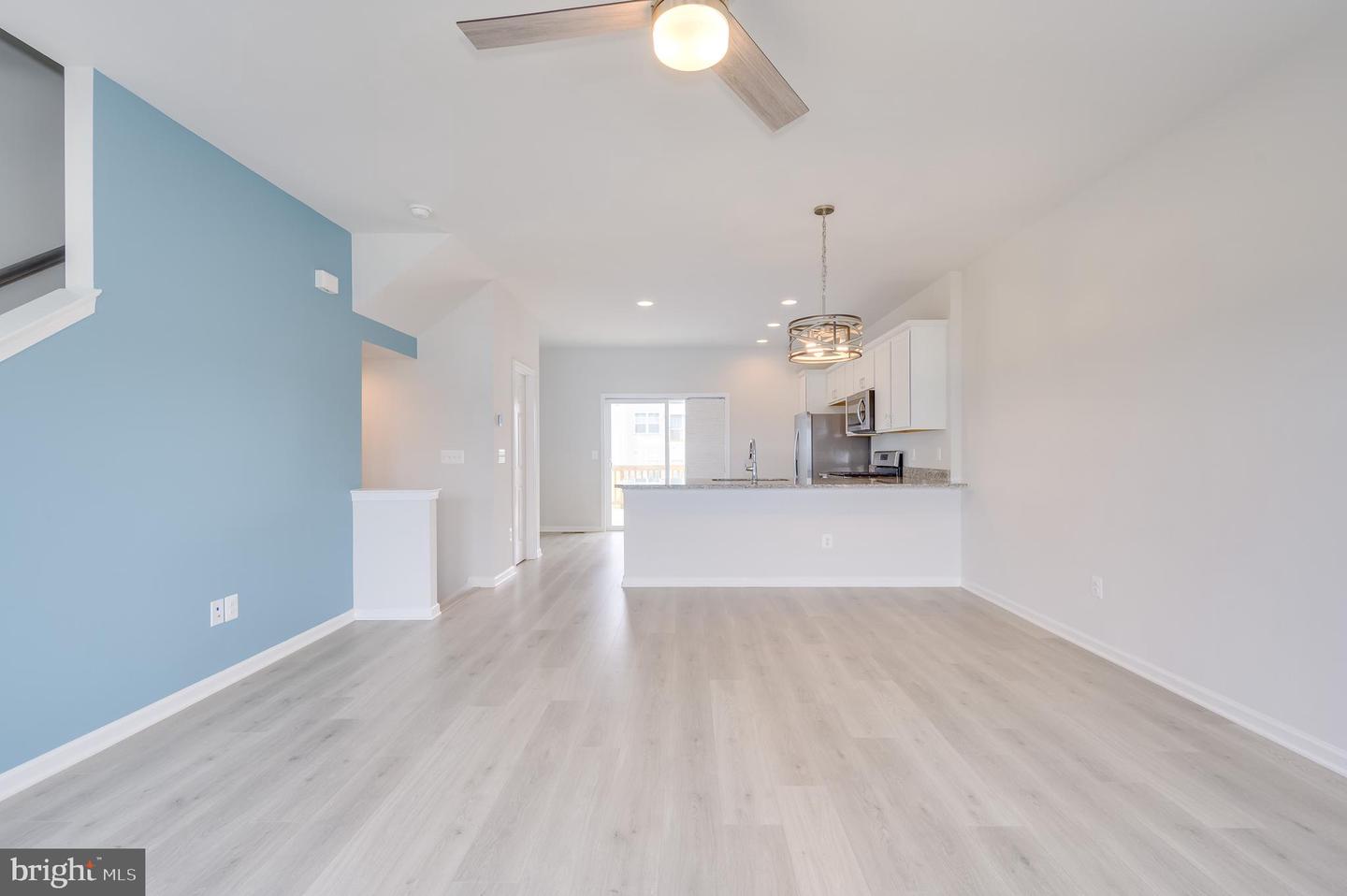215 BARRISTER ST, STEPHENSON, Virginia 22656, 3 Bedrooms Bedrooms, ,2 BathroomsBathrooms,Residential,For sale,215 BARRISTER ST,VAFV2034594 MLS # VAFV2034594