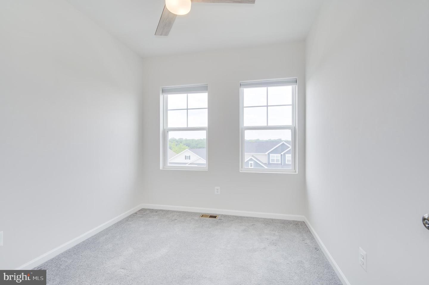 215 BARRISTER ST, STEPHENSON, Virginia 22656, 3 Bedrooms Bedrooms, ,2 BathroomsBathrooms,Residential,For sale,215 BARRISTER ST,VAFV2034594 MLS # VAFV2034594