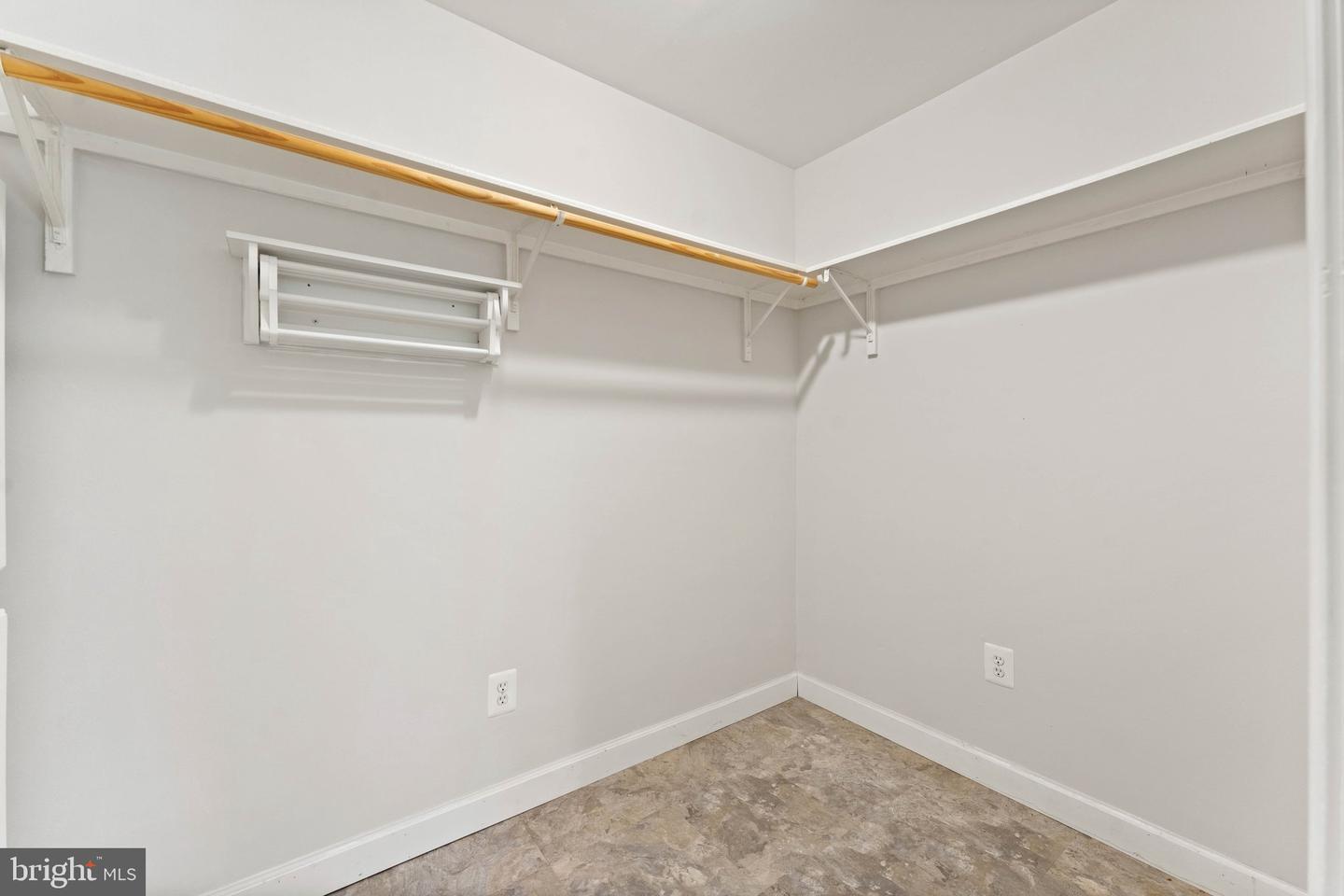 6251 RIDGE LN, WARRENTON, Virginia 20187, 3 Bedrooms Bedrooms, ,2 BathroomsBathrooms,Residential,For sale,6251 RIDGE LN,VAFQ2016894 MLS # VAFQ2016894