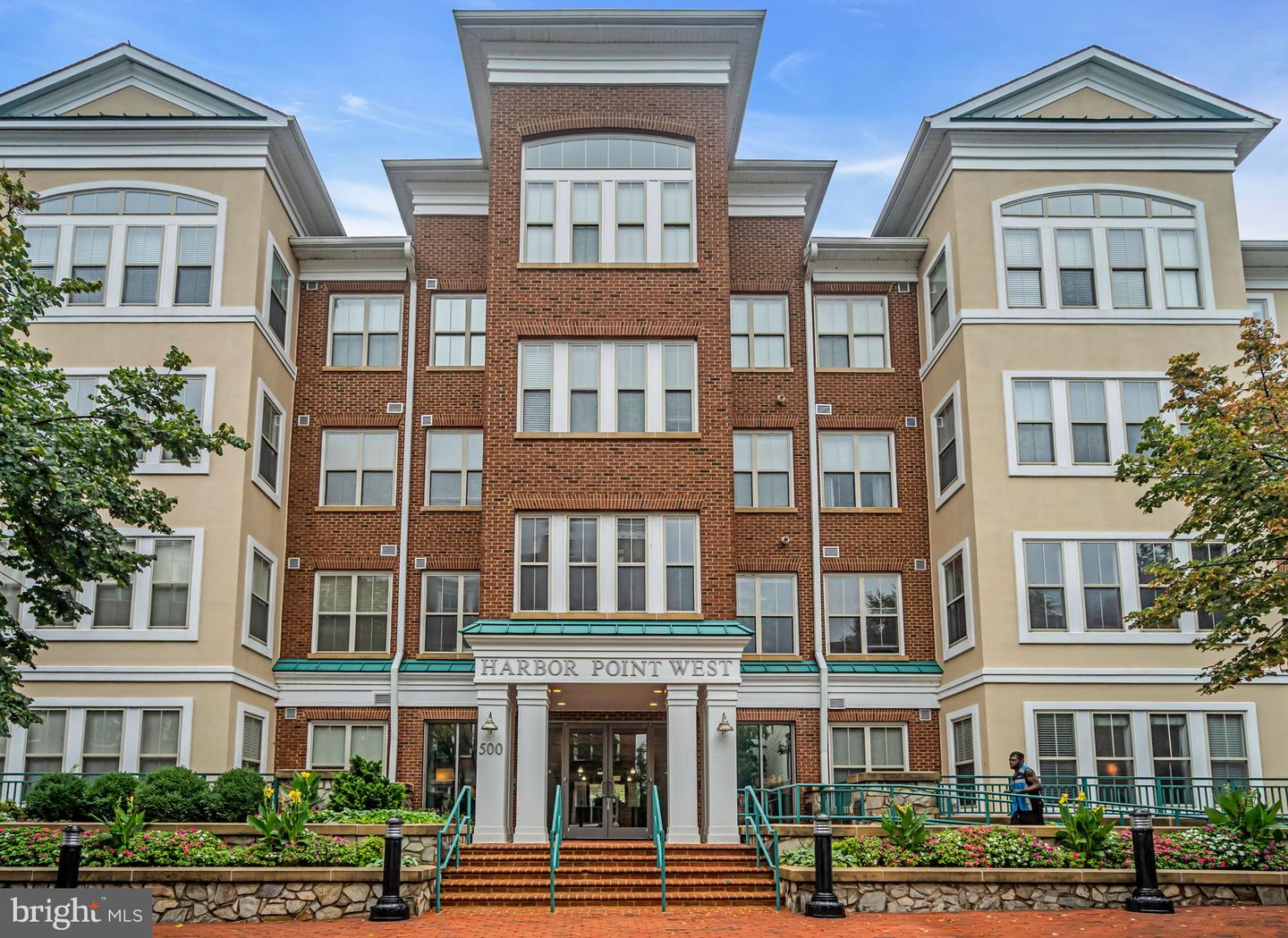 500 BELMONT BAY DR #105 W, WOODBRIDGE, Virginia 22191, 2 Bedrooms Bedrooms, ,2 BathroomsBathrooms,Residential,For sale,500 BELMONT BAY DR #105 W,VAPW2096452 MLS # VAPW2096452