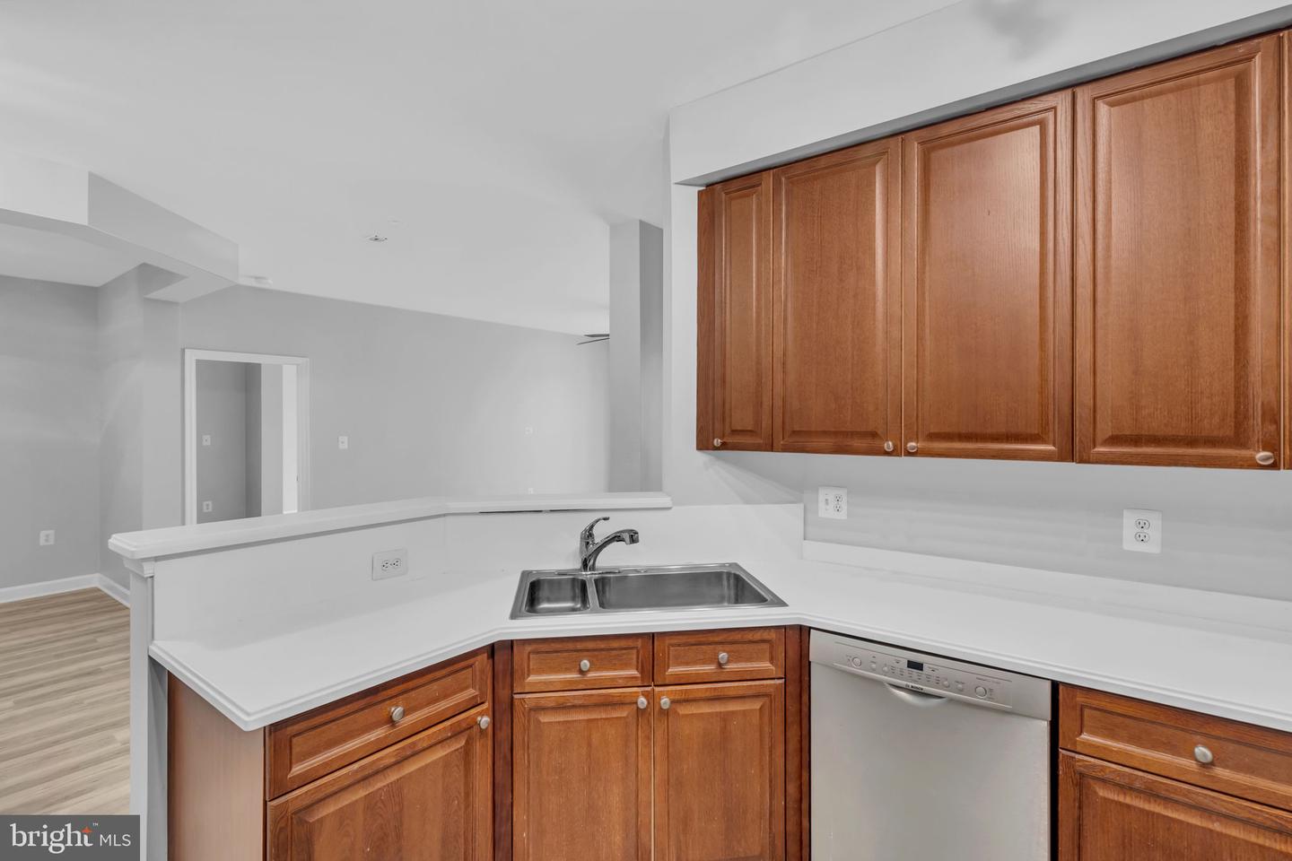500 BELMONT BAY DR #105 W, WOODBRIDGE, Virginia 22191, 2 Bedrooms Bedrooms, ,2 BathroomsBathrooms,Residential,For sale,500 BELMONT BAY DR #105 W,VAPW2096452 MLS # VAPW2096452