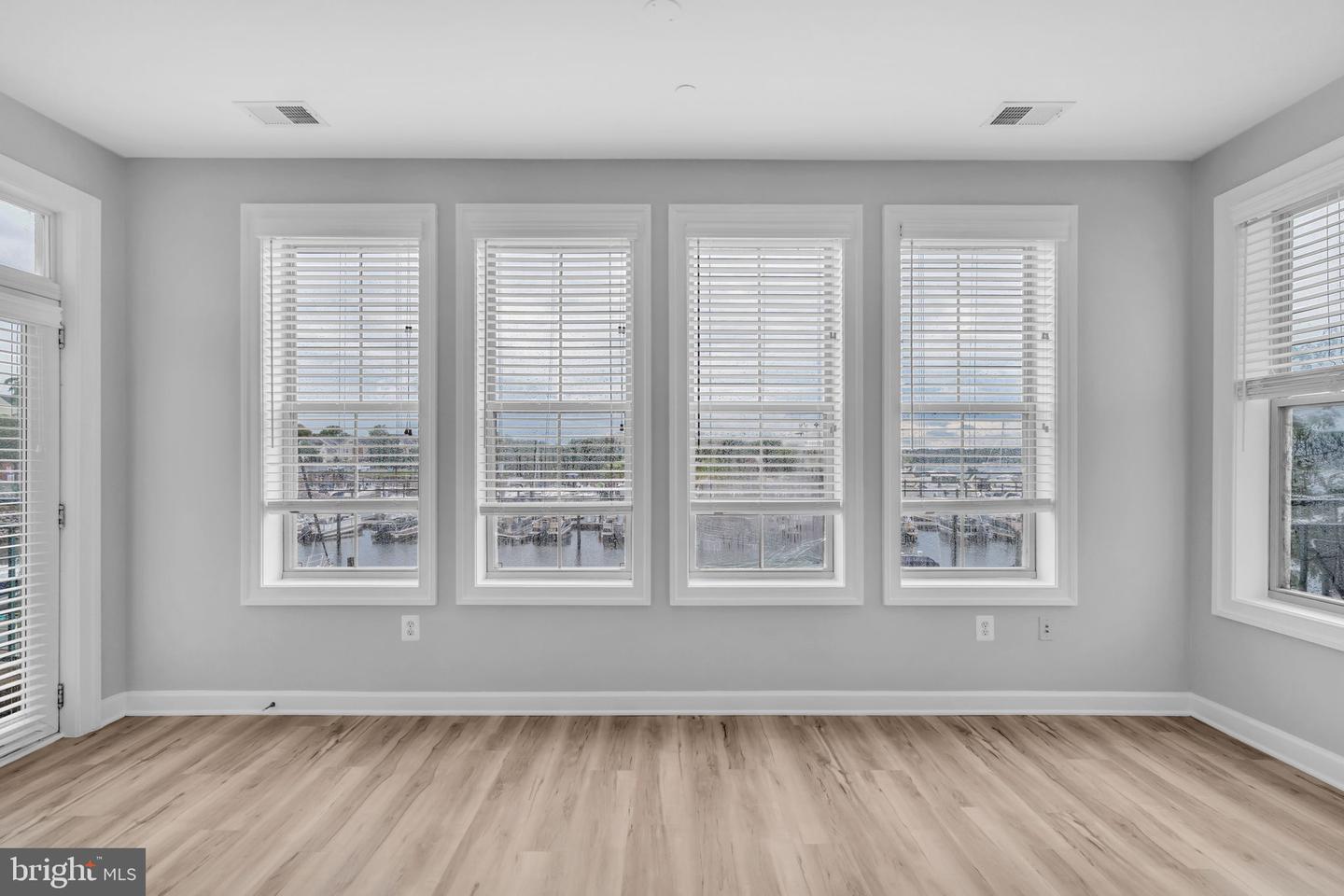 500 BELMONT BAY DR #105 W, WOODBRIDGE, Virginia 22191, 2 Bedrooms Bedrooms, ,2 BathroomsBathrooms,Residential,For sale,500 BELMONT BAY DR #105 W,VAPW2096452 MLS # VAPW2096452