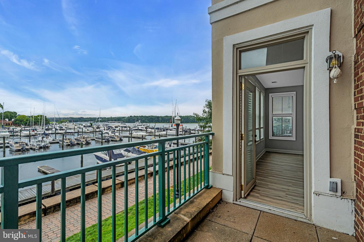 500 BELMONT BAY DR #105 W, WOODBRIDGE, Virginia 22191, 2 Bedrooms Bedrooms, ,2 BathroomsBathrooms,Residential,For sale,500 BELMONT BAY DR #105 W,VAPW2096452 MLS # VAPW2096452