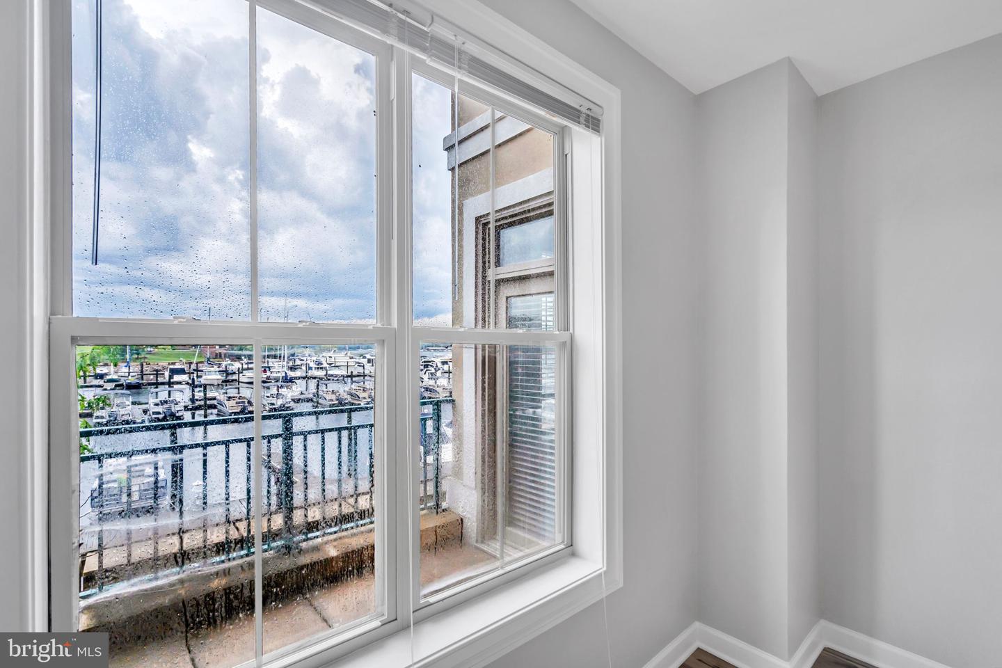 500 BELMONT BAY DR #105 W, WOODBRIDGE, Virginia 22191, 2 Bedrooms Bedrooms, ,2 BathroomsBathrooms,Residential,For sale,500 BELMONT BAY DR #105 W,VAPW2096452 MLS # VAPW2096452