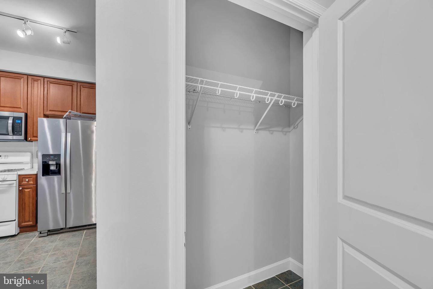 500 BELMONT BAY DR #105 W, WOODBRIDGE, Virginia 22191, 2 Bedrooms Bedrooms, ,2 BathroomsBathrooms,Residential,For sale,500 BELMONT BAY DR #105 W,VAPW2096452 MLS # VAPW2096452