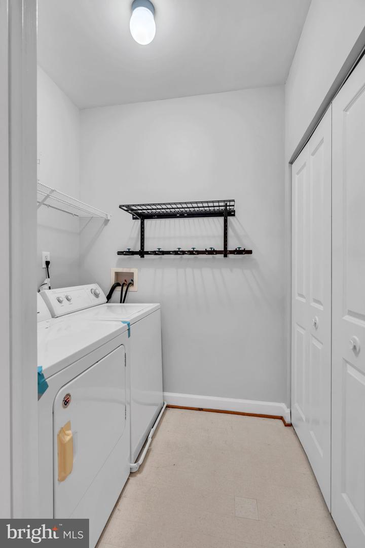 500 BELMONT BAY DR #105 W, WOODBRIDGE, Virginia 22191, 2 Bedrooms Bedrooms, ,2 BathroomsBathrooms,Residential,For sale,500 BELMONT BAY DR #105 W,VAPW2096452 MLS # VAPW2096452