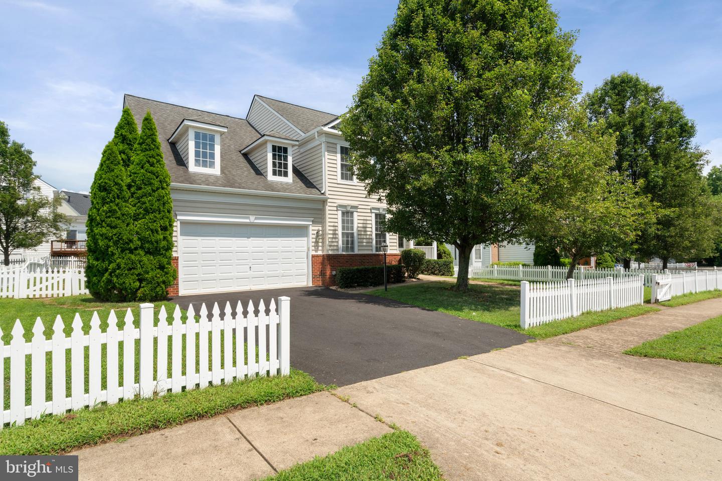 19 CRAWFORD LN, STAFFORD, Virginia 22556, 4 Bedrooms Bedrooms, ,2 BathroomsBathrooms,Residential,For sale,19 CRAWFORD LN,VAST2039724 MLS # VAST2039724