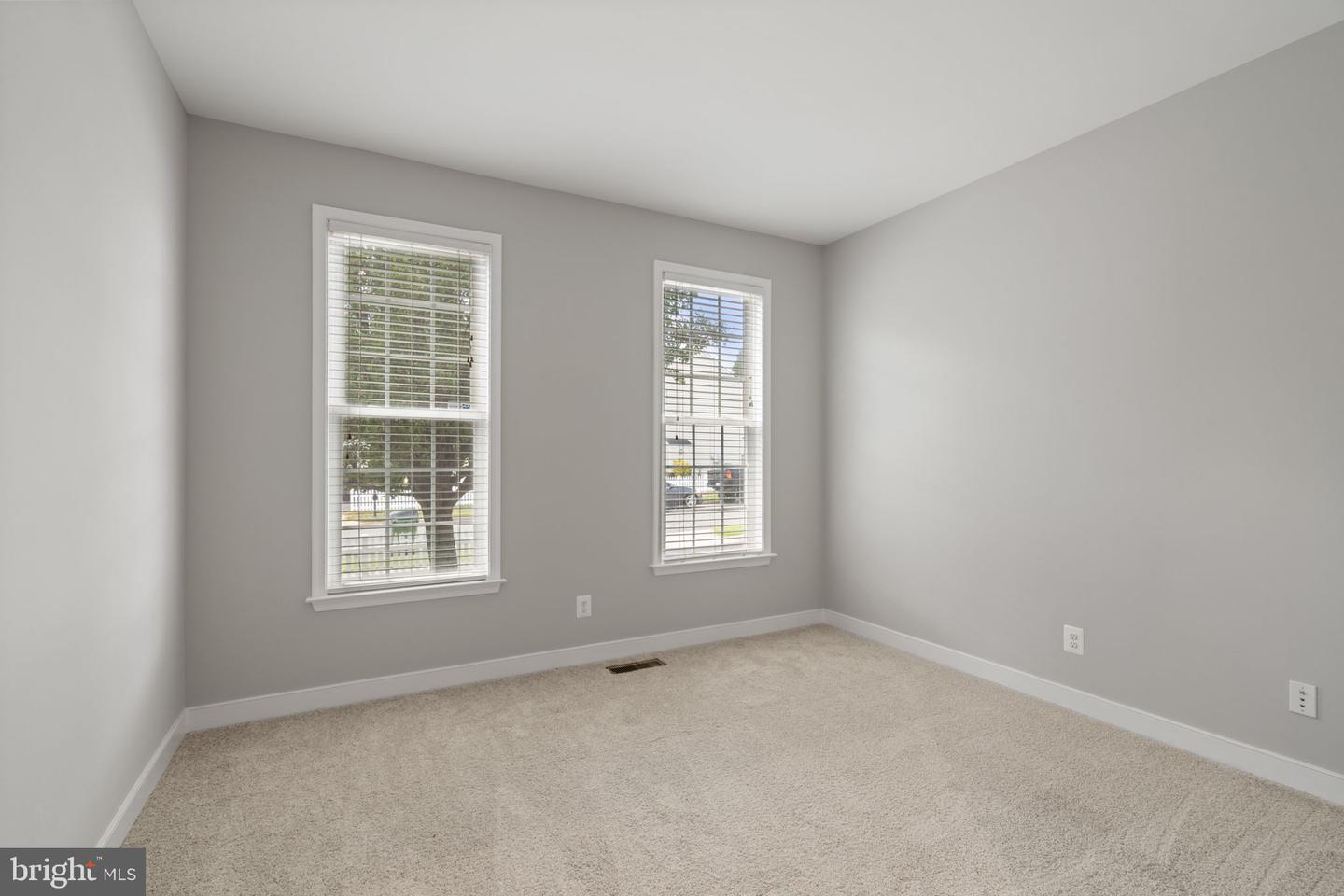 19 CRAWFORD LN, STAFFORD, Virginia 22556, 4 Bedrooms Bedrooms, ,2 BathroomsBathrooms,Residential,For sale,19 CRAWFORD LN,VAST2039724 MLS # VAST2039724