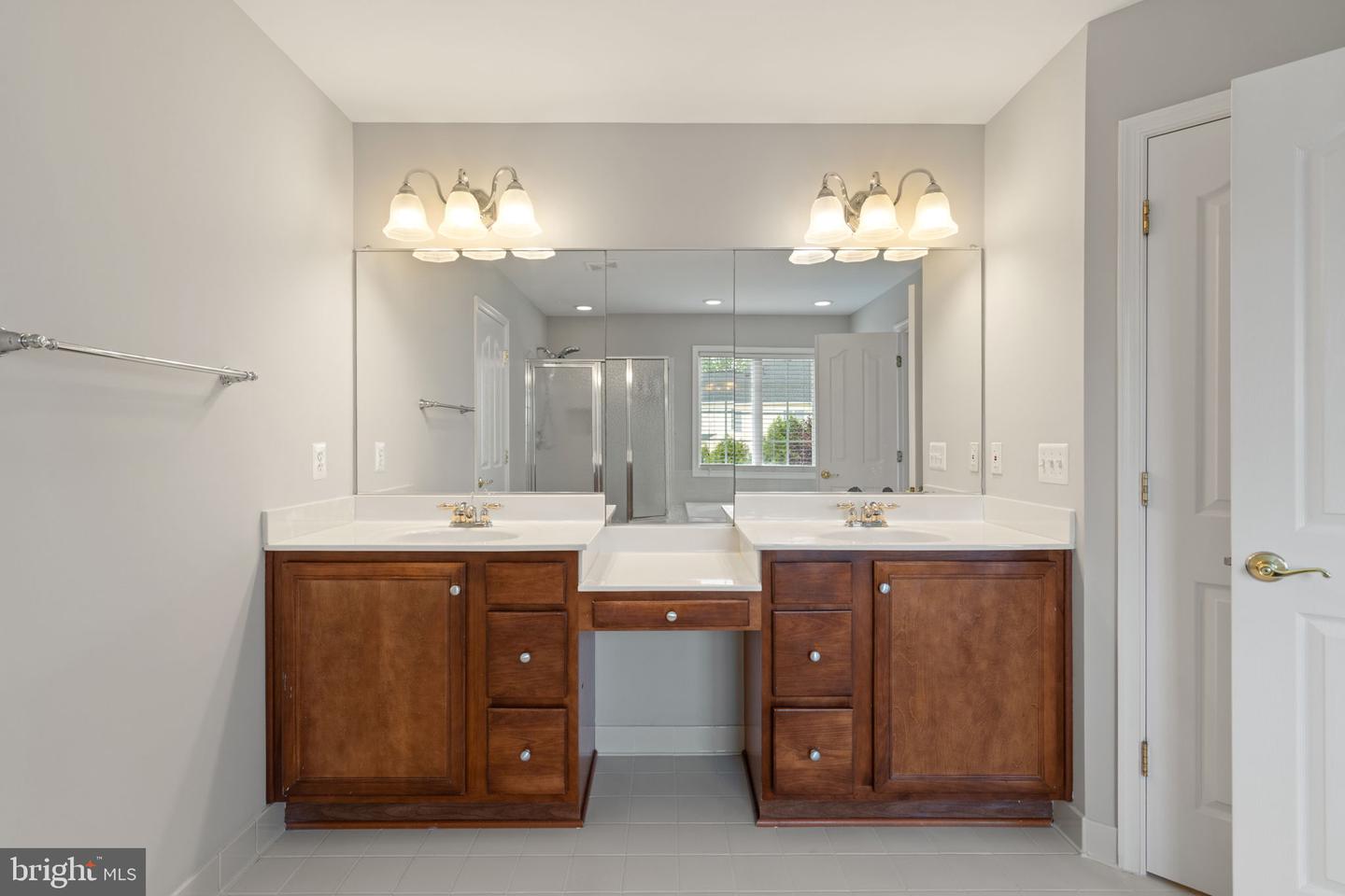 19 CRAWFORD LN, STAFFORD, Virginia 22556, 4 Bedrooms Bedrooms, ,2 BathroomsBathrooms,Residential,For sale,19 CRAWFORD LN,VAST2039724 MLS # VAST2039724