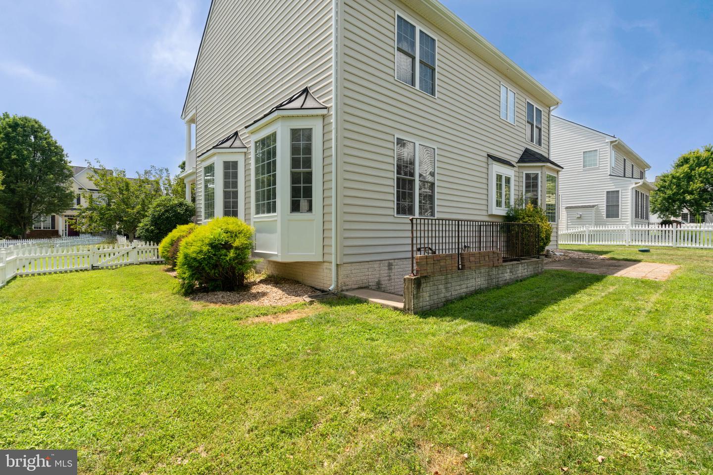 19 CRAWFORD LN, STAFFORD, Virginia 22556, 4 Bedrooms Bedrooms, ,2 BathroomsBathrooms,Residential,For sale,19 CRAWFORD LN,VAST2039724 MLS # VAST2039724