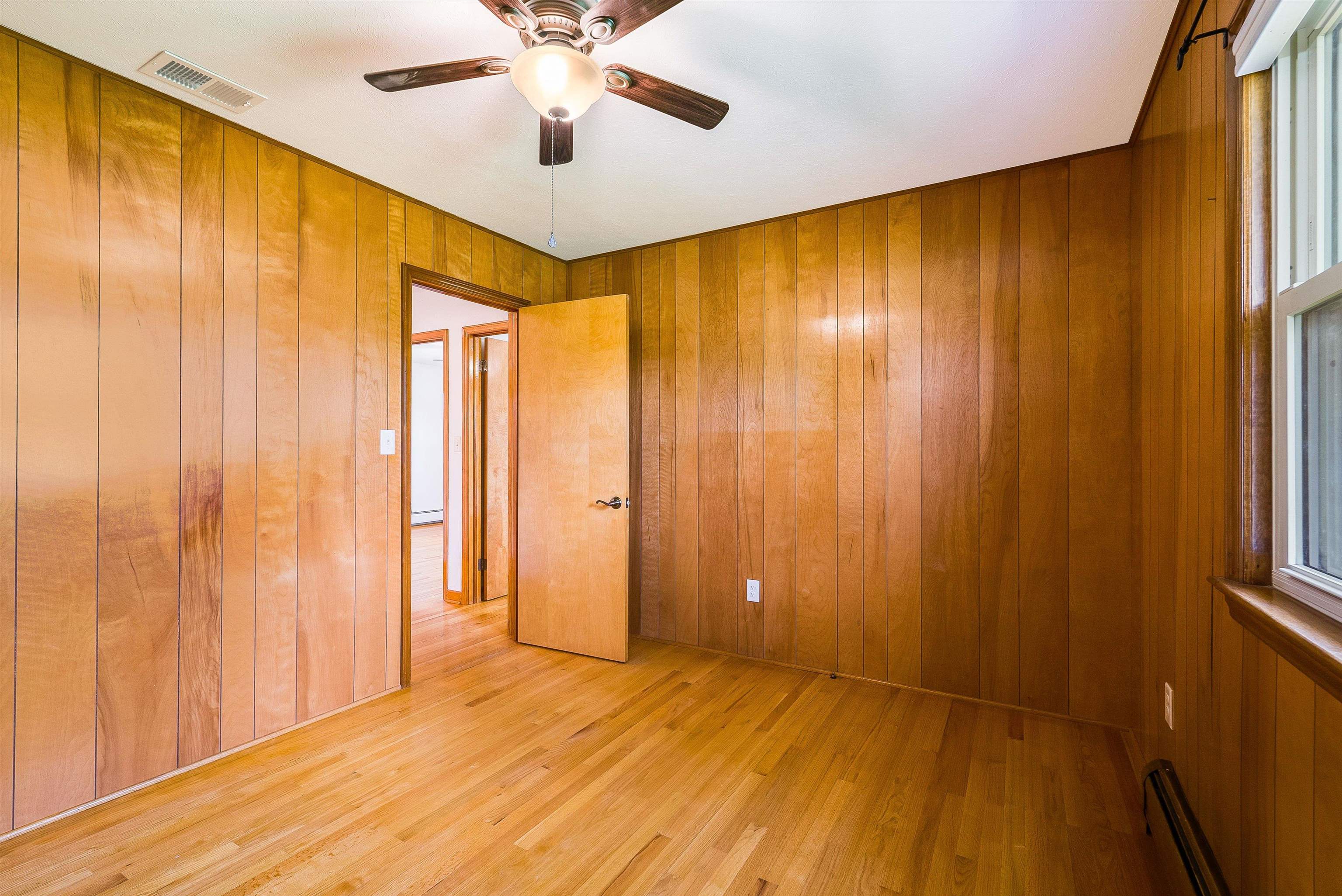 315 BALSLEY RD, STAUNTON, Virginia 24401, 3 Bedrooms Bedrooms, ,2 BathroomsBathrooms,Residential,315 BALSLEY RD,667462 MLS # 667462