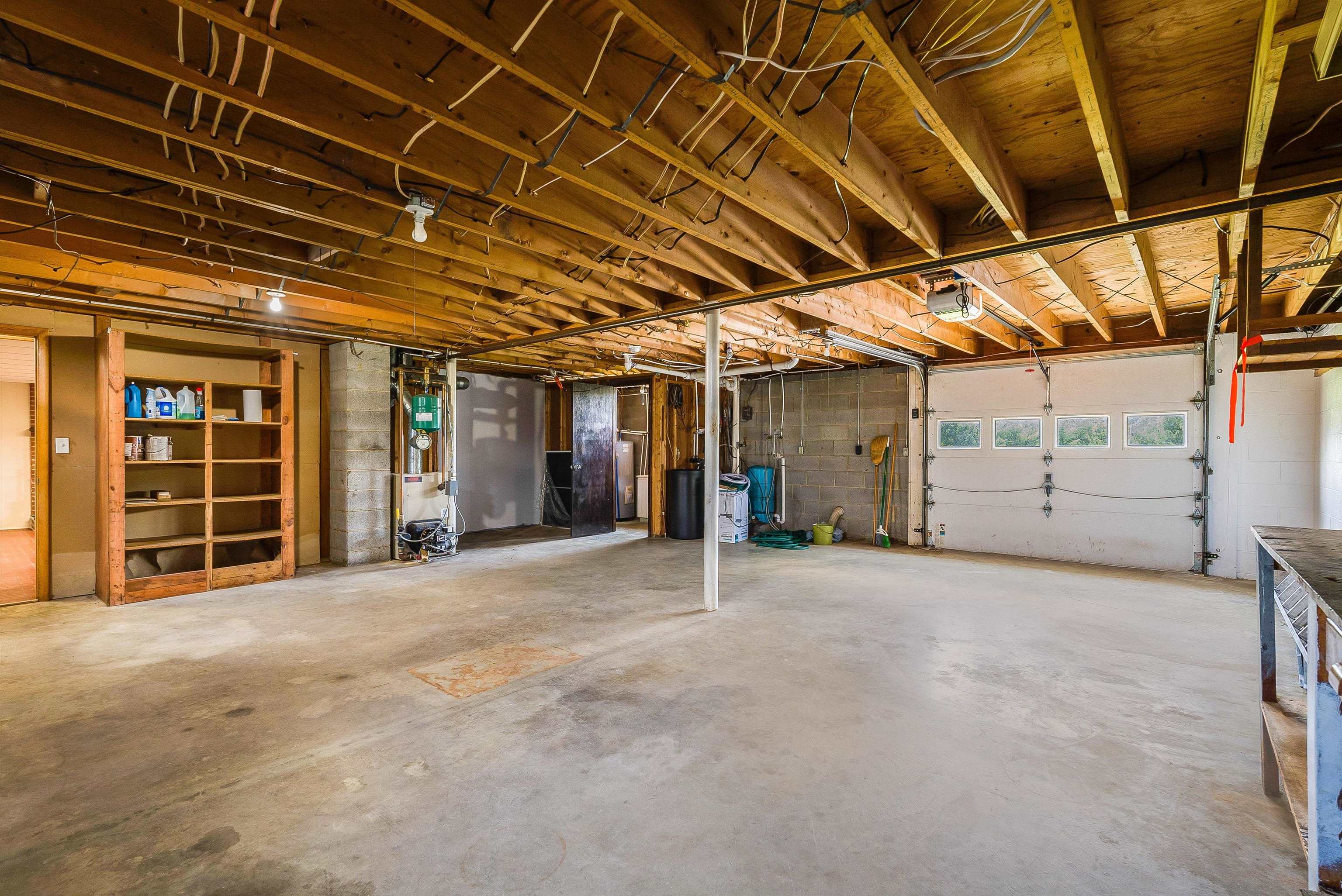 315 BALSLEY RD, STAUNTON, Virginia 24401, 3 Bedrooms Bedrooms, ,2 BathroomsBathrooms,Residential,315 BALSLEY RD,667462 MLS # 667462