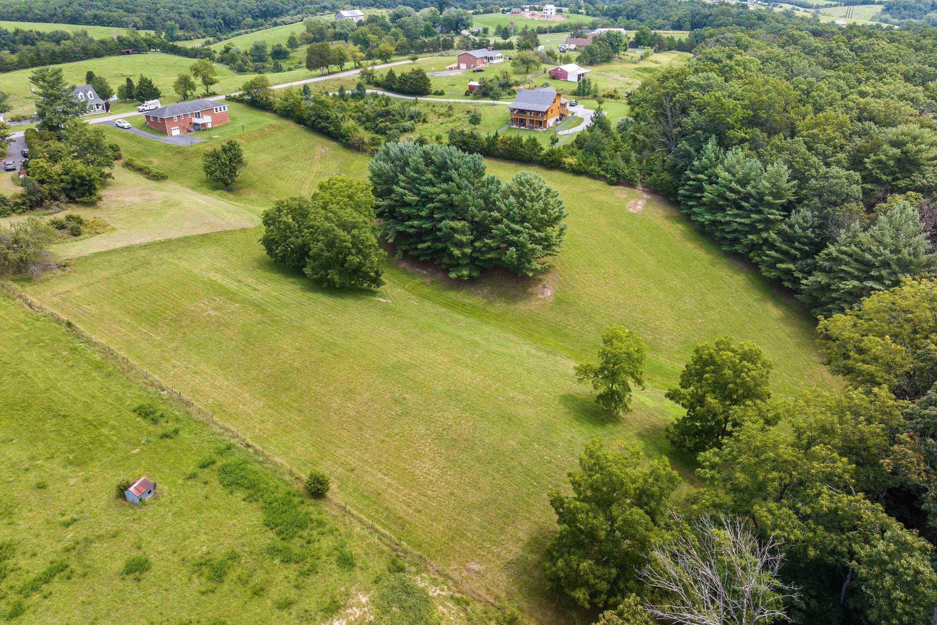 315 BALSLEY RD, STAUNTON, Virginia 24401, 3 Bedrooms Bedrooms, ,2 BathroomsBathrooms,Residential,315 BALSLEY RD,667462 MLS # 667462