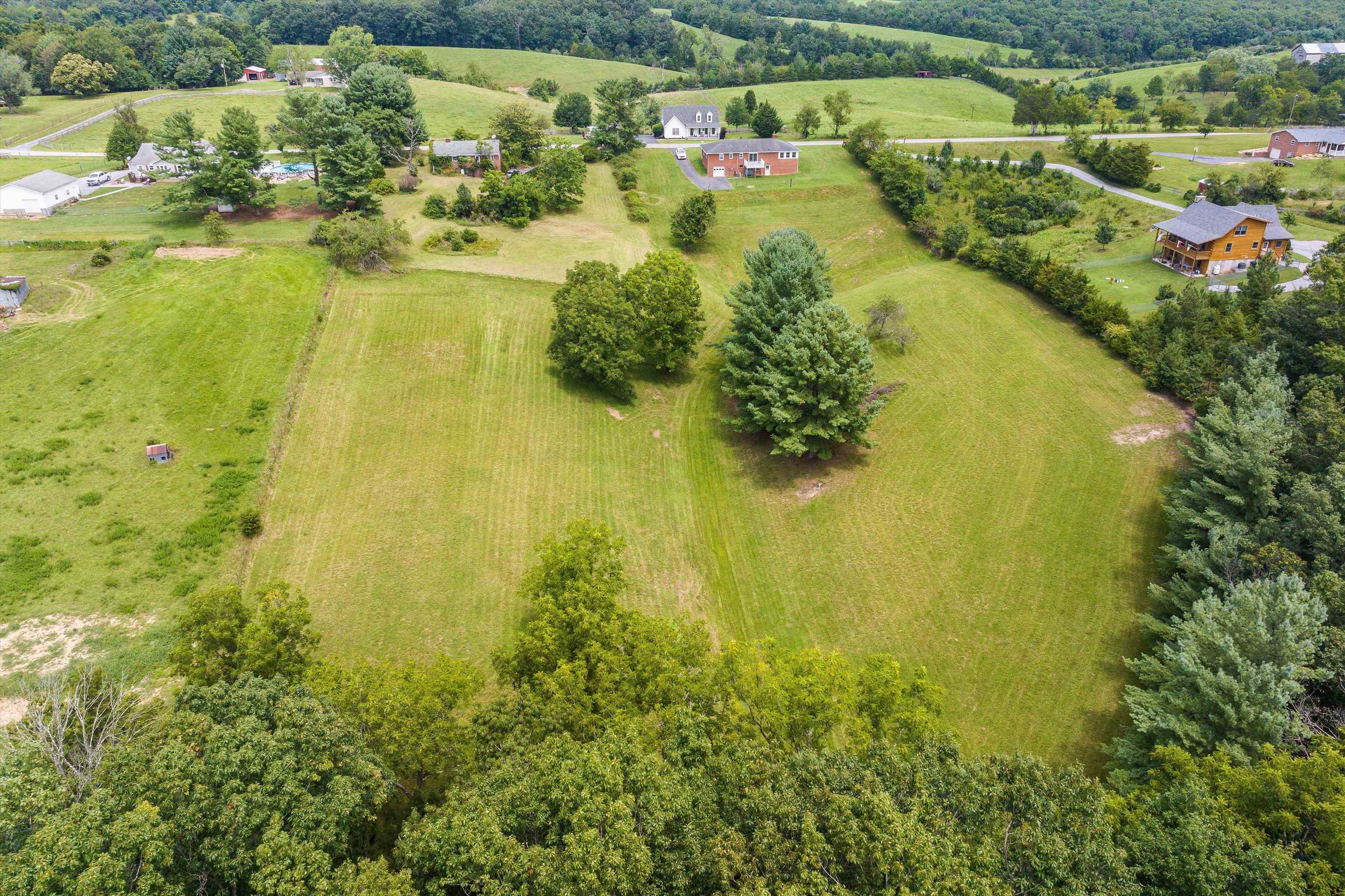 315 BALSLEY RD, STAUNTON, Virginia 24401, 3 Bedrooms Bedrooms, ,2 BathroomsBathrooms,Residential,315 BALSLEY RD,667462 MLS # 667462