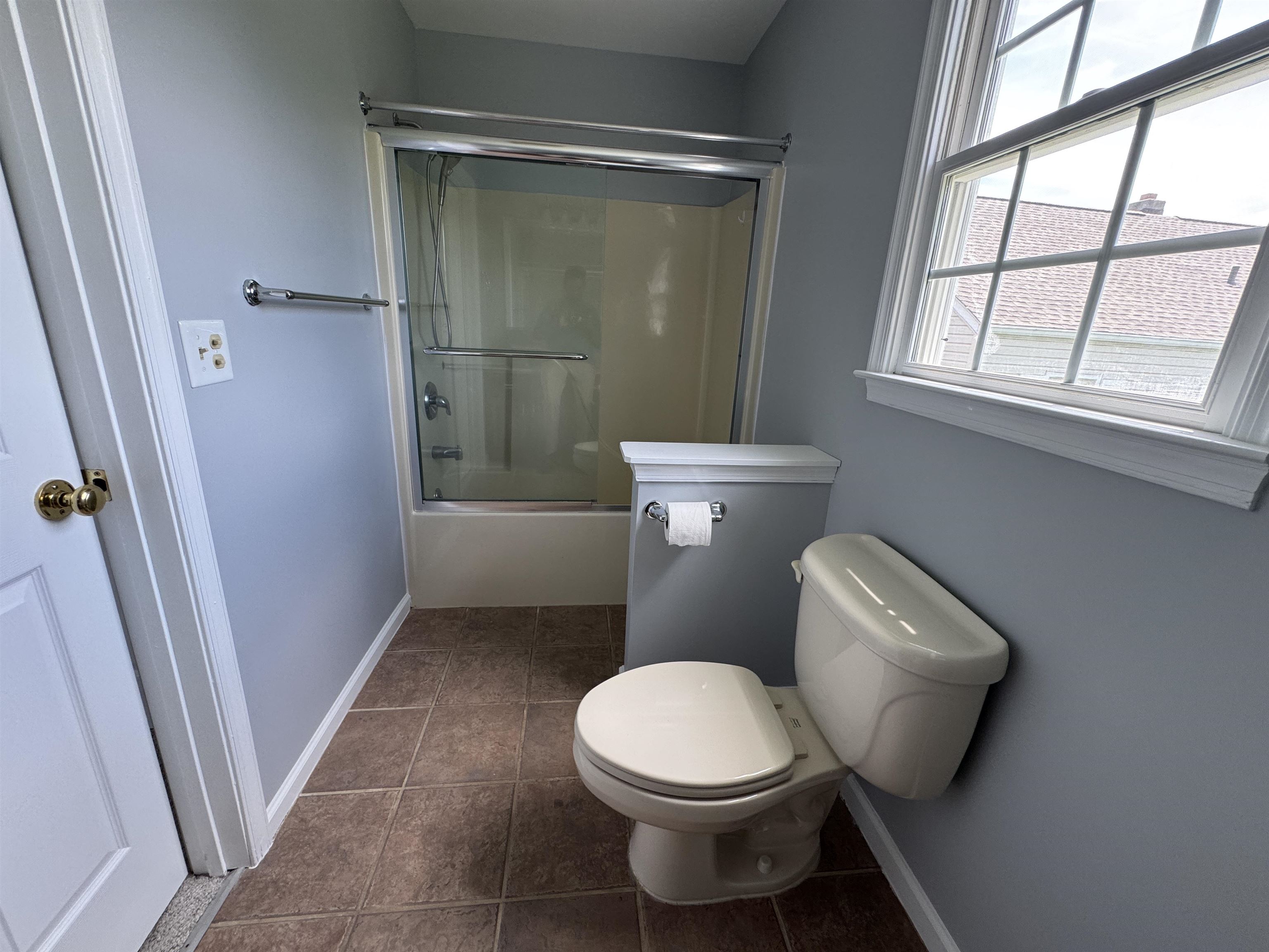 52 SUNSET BLVD, STAUNTON, Virginia 24401, 5 Bedrooms Bedrooms, ,3 BathroomsBathrooms,Residential,52 SUNSET BLVD,667476 MLS # 667476