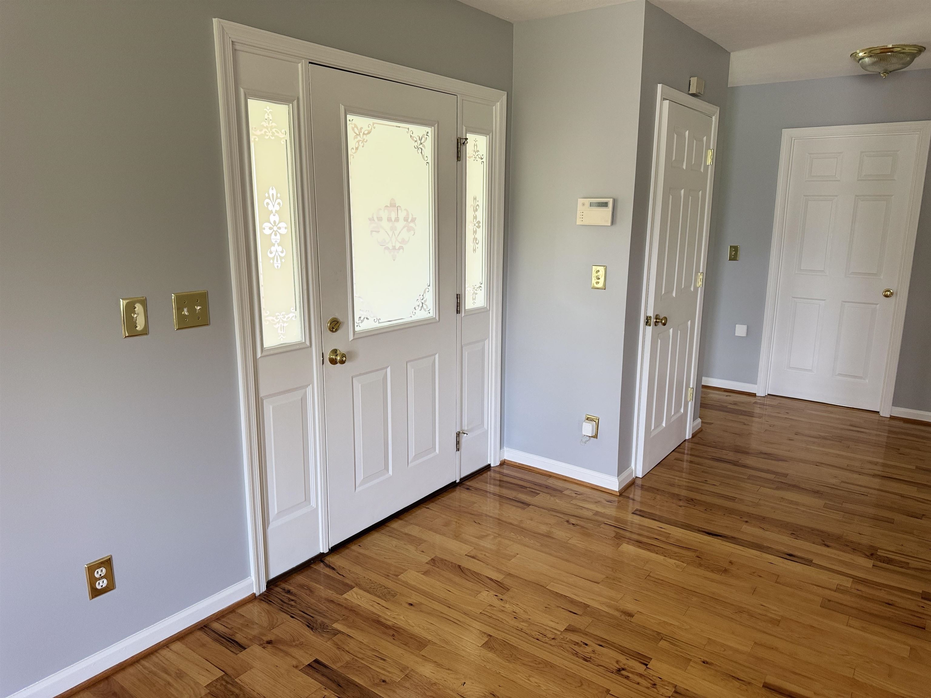52 SUNSET BLVD, STAUNTON, Virginia 24401, 5 Bedrooms Bedrooms, ,3 BathroomsBathrooms,Residential,52 SUNSET BLVD,667476 MLS # 667476
