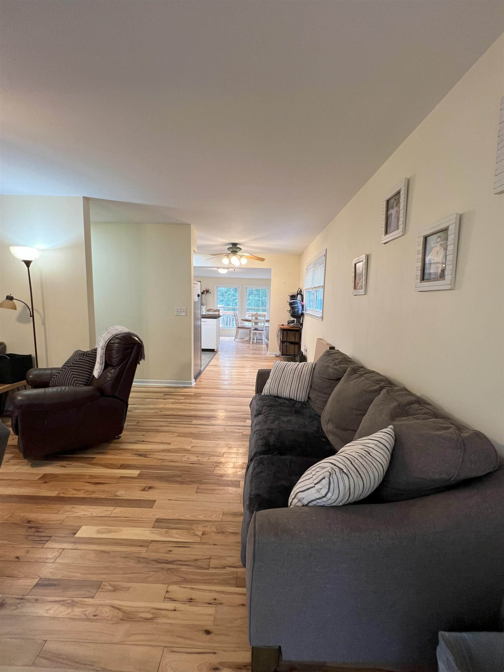 302 HERMITAGE RD, STAUNTON, Virginia 24401, 3 Bedrooms Bedrooms, ,2 BathroomsBathrooms,Residential,302 HERMITAGE RD,667480 MLS # 667480