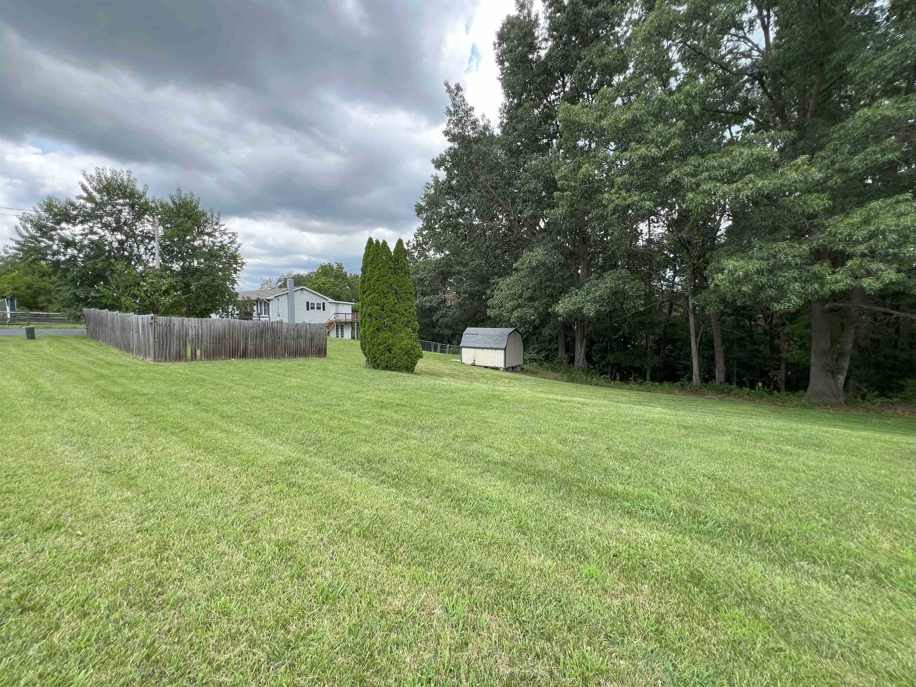 302 HERMITAGE RD, STAUNTON, Virginia 24401, 3 Bedrooms Bedrooms, ,2 BathroomsBathrooms,Residential,302 HERMITAGE RD,667480 MLS # 667480