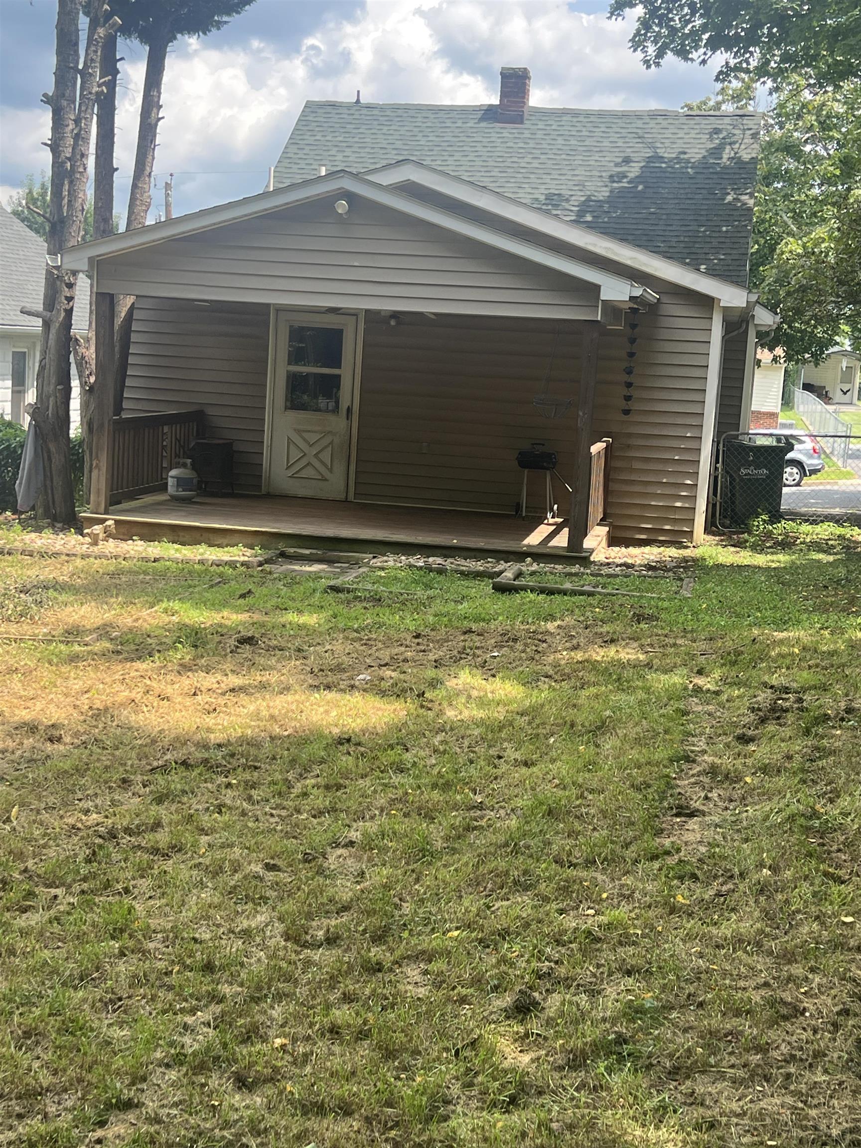 124 BELLVIEW ST, STAUNTON, Virginia 24401, 3 Bedrooms Bedrooms, ,1 BathroomBathrooms,Residential,124 BELLVIEW ST,667481 MLS # 667481