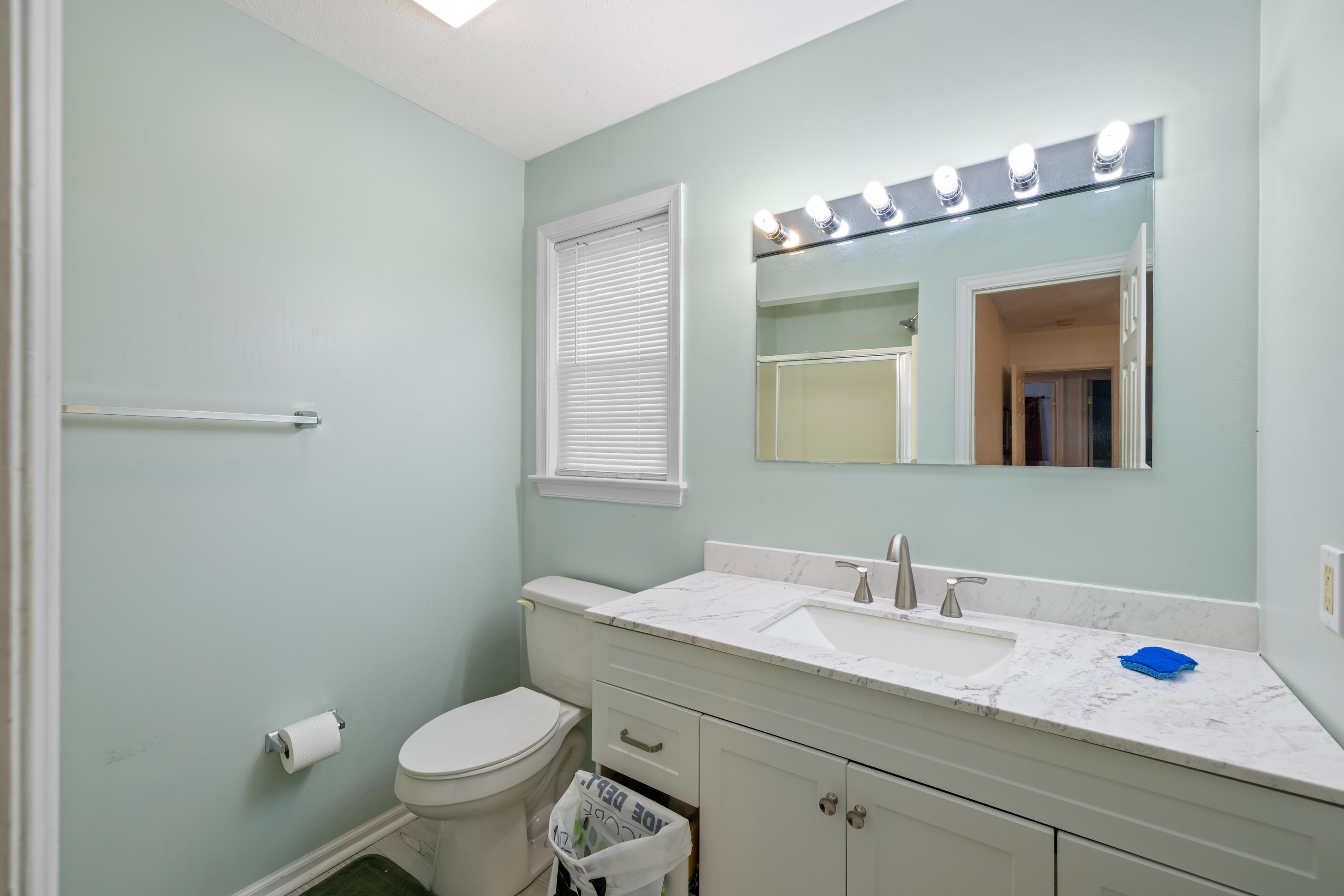 402 4TH ST, GROTTOES, Virginia 24441, 3 Bedrooms Bedrooms, ,2 BathroomsBathrooms,Residential,402 4TH ST,667484 MLS # 667484