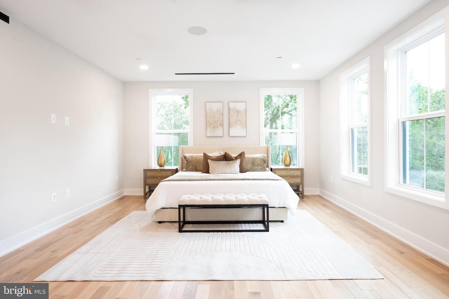 3711 LIVINGSTON ST NW, WASHINGTON, District Of Columbia 20015, 7 Bedrooms Bedrooms, ,7 BathroomsBathrooms,Residential,For sale,3711 LIVINGSTON ST NW,DCDC2206650 MLS # DCDC2206650