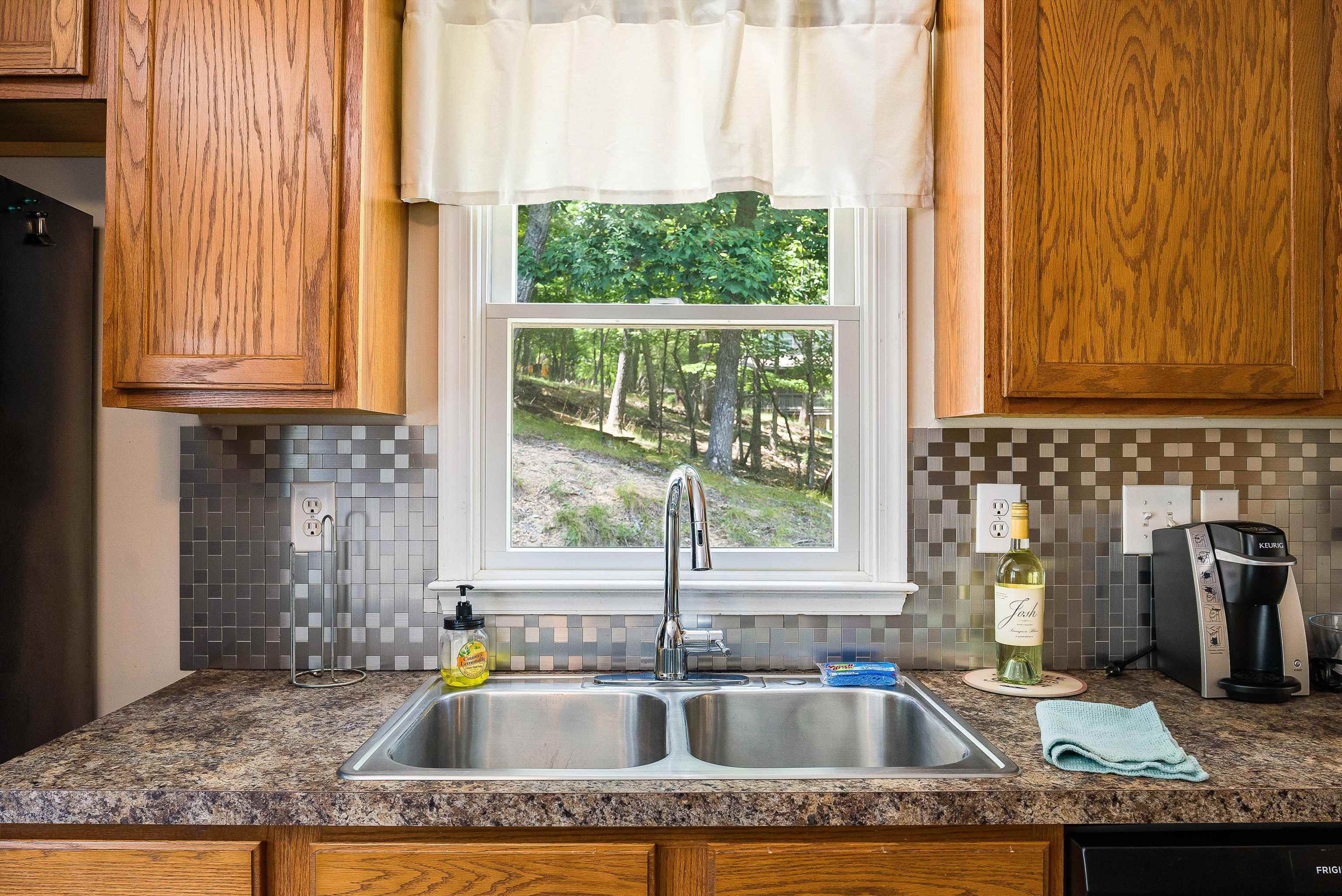 3707 KILLY CT, MCGAHEYSVILLE, Virginia 22840, 3 Bedrooms Bedrooms, ,2 BathroomsBathrooms,Residential,3707 KILLY CT,667486 MLS # 667486