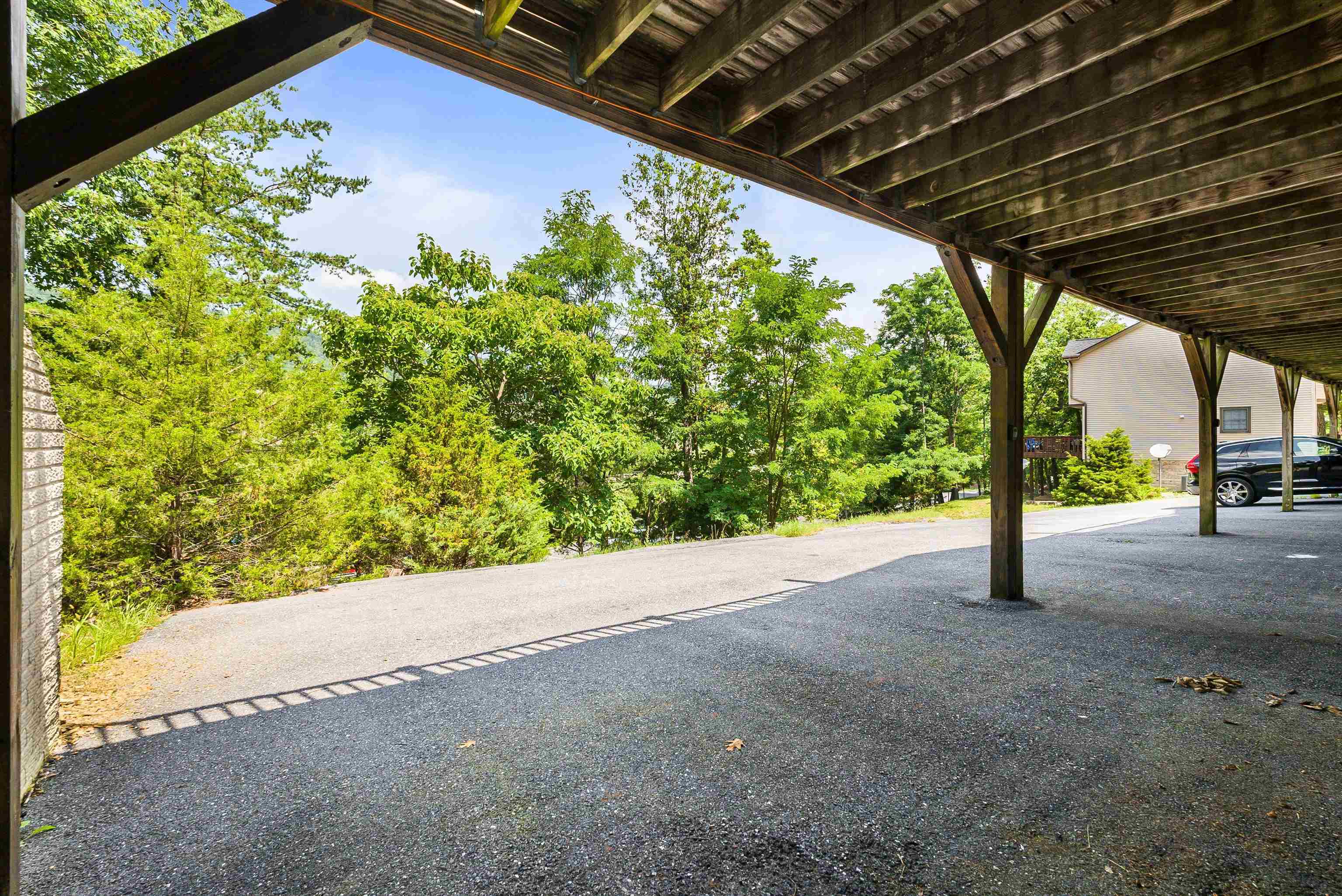 3707 KILLY CT, MCGAHEYSVILLE, Virginia 22840, 3 Bedrooms Bedrooms, ,2 BathroomsBathrooms,Residential,3707 KILLY CT,667486 MLS # 667486