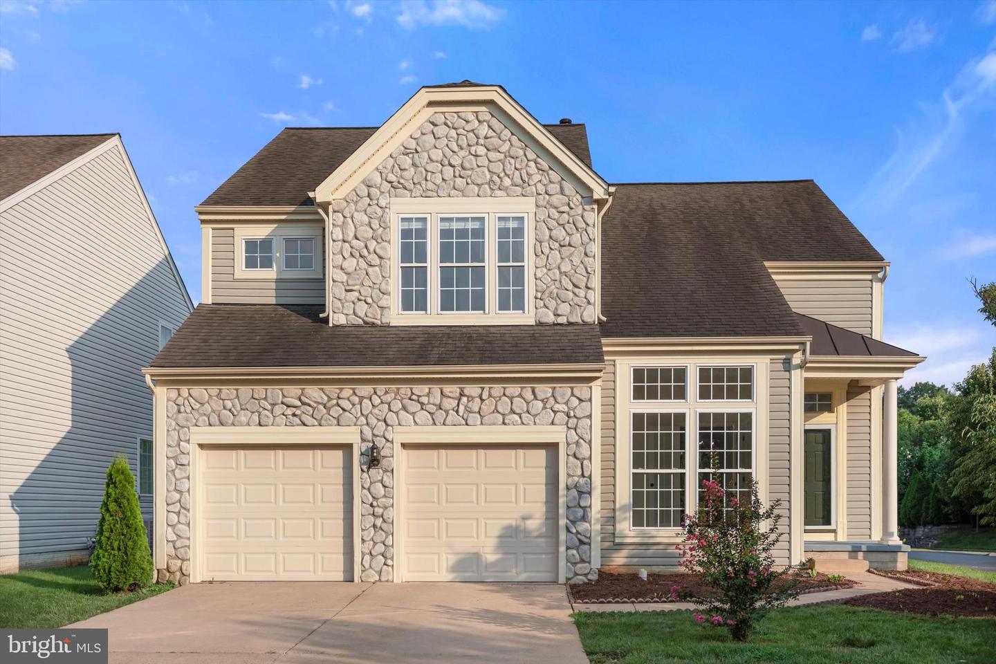 12399 BROWN FOX WAY, RESTON, Virginia 20191, 4 Bedrooms Bedrooms, ,3 BathroomsBathrooms,Residential,For sale,12399 BROWN FOX WAY,VAFX2253718 MLS # VAFX2253718